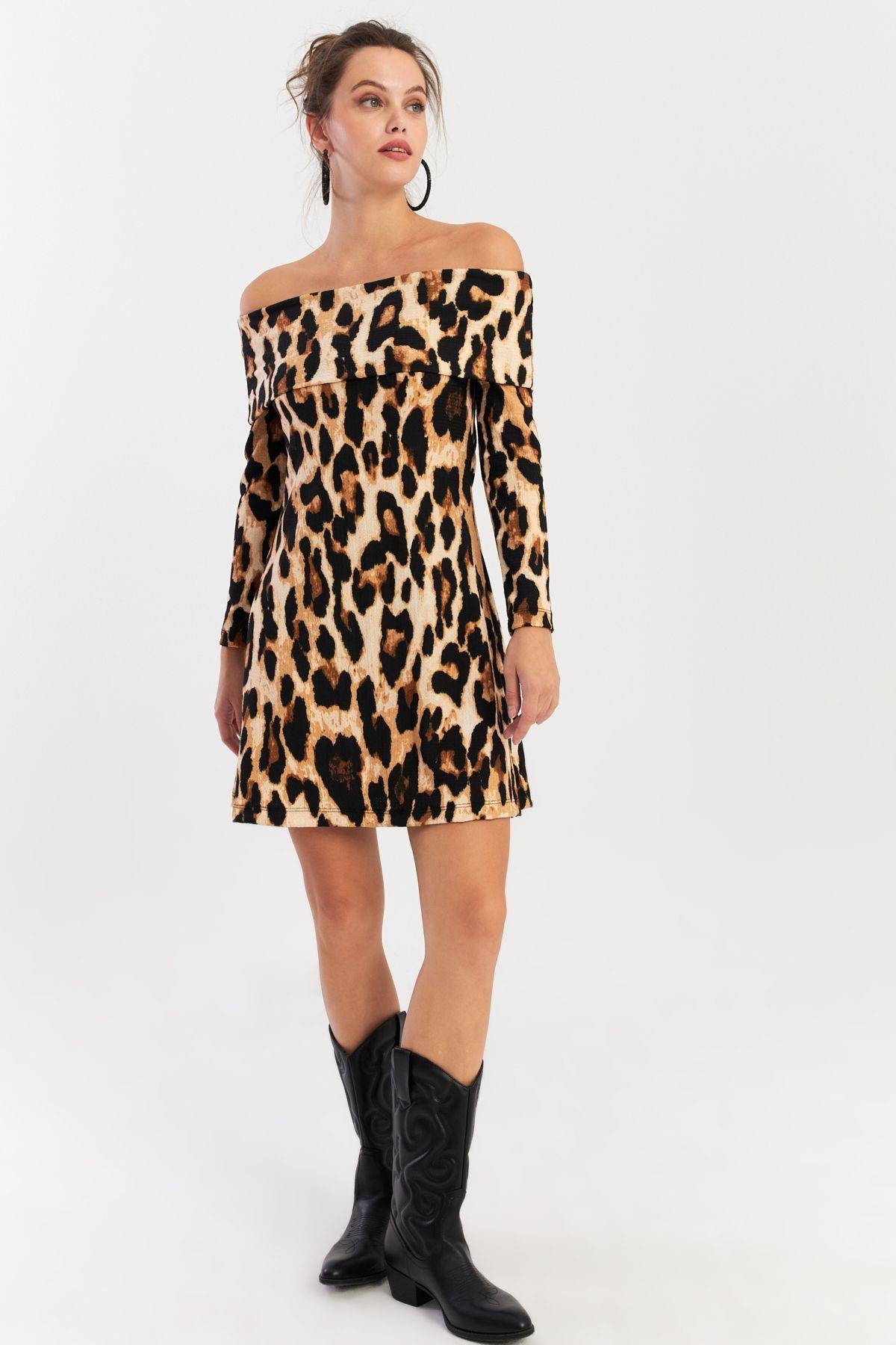 Kadın Camel-Siyah Madonna Yaka Leopar Mini Elbise EY2915