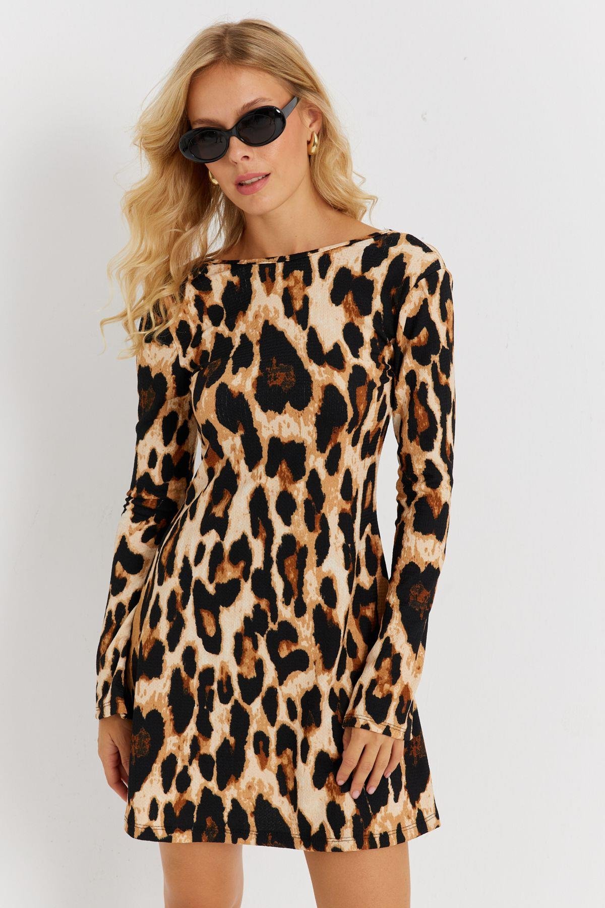 Kadın Camel-Siyah Sırtı Açık Leopar Desenli Midi Elbise EY2891