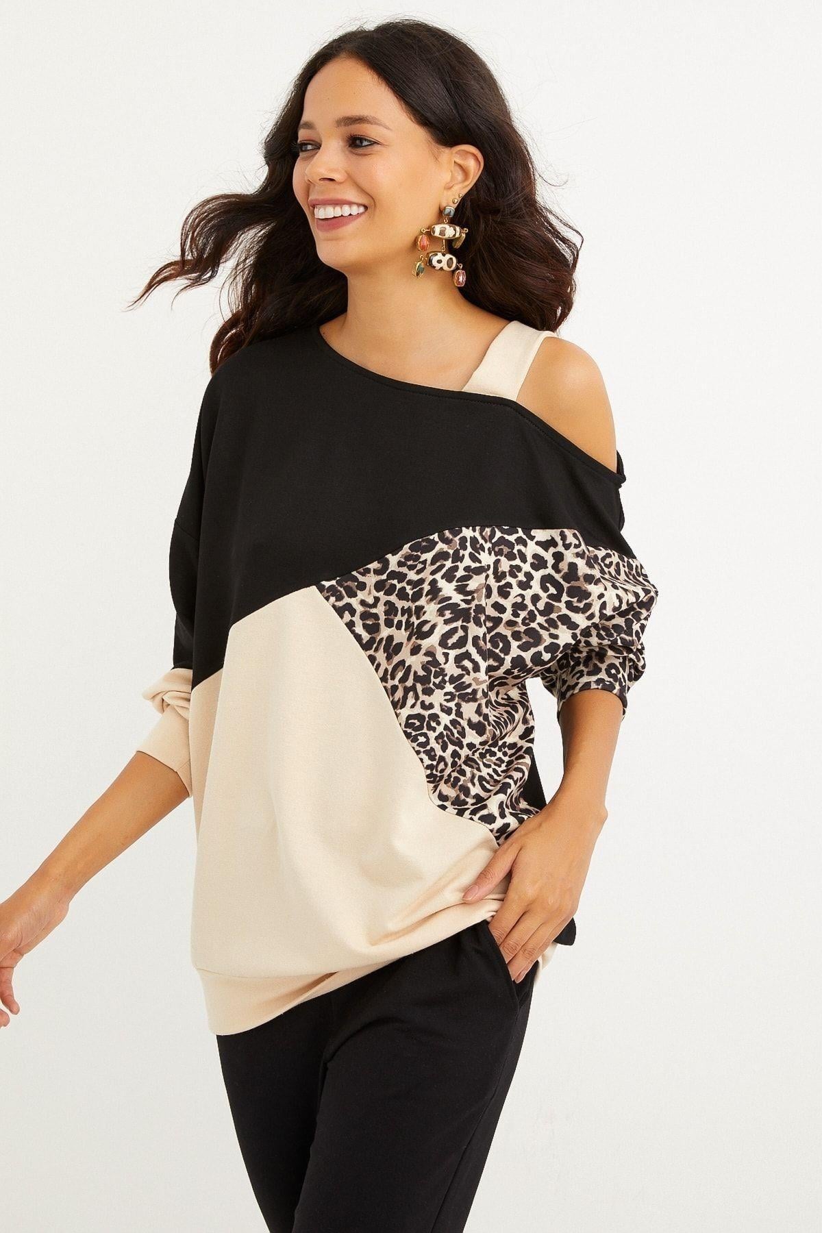 Kadın Camel-Siyah Tek Omuz Leopar Desen Bloklu Sweatshirt MBK231066