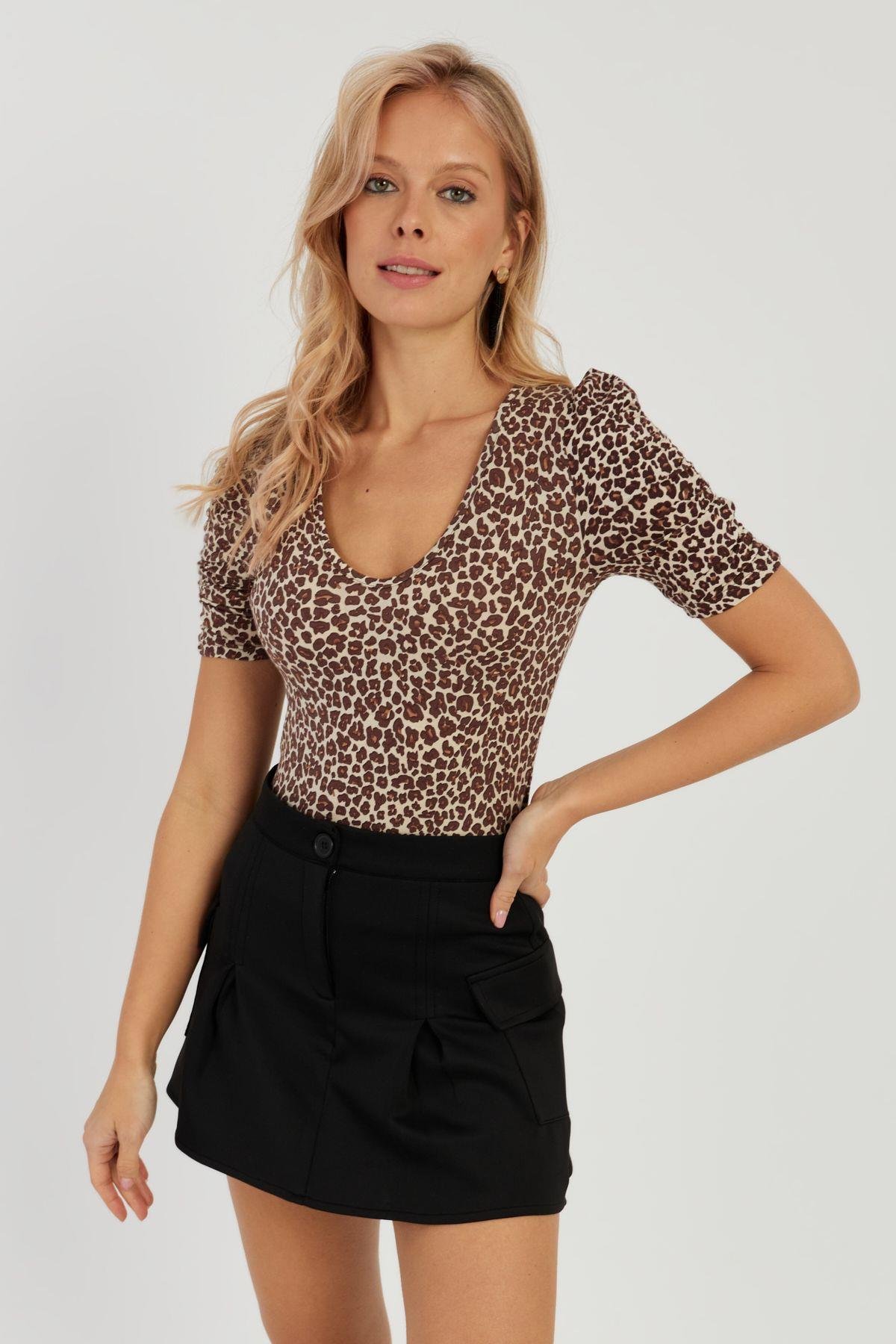 Kadın Camel-Siyah V Yaka Leopar Bluz LPP1263