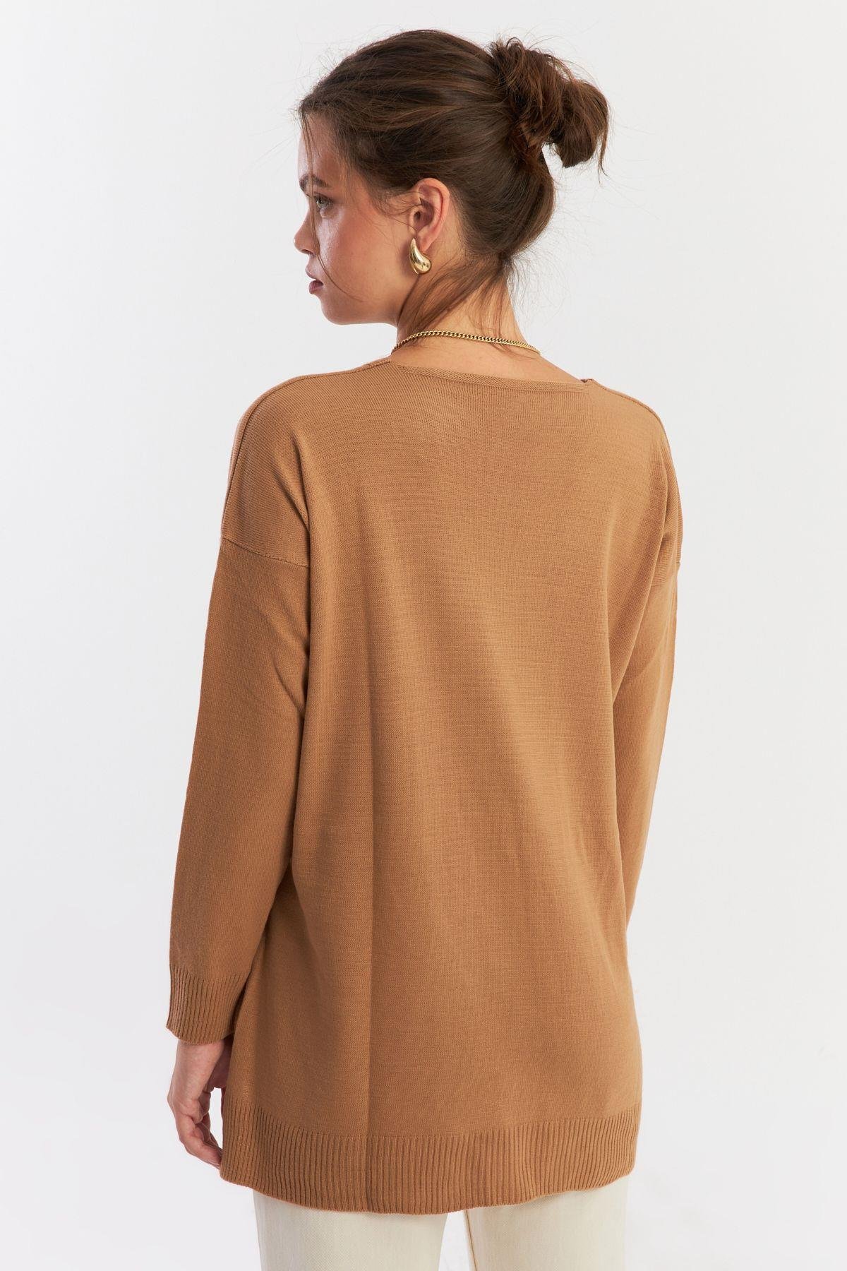 Kadın Camel V Yaka Yalaş Triko Bluz YİL552