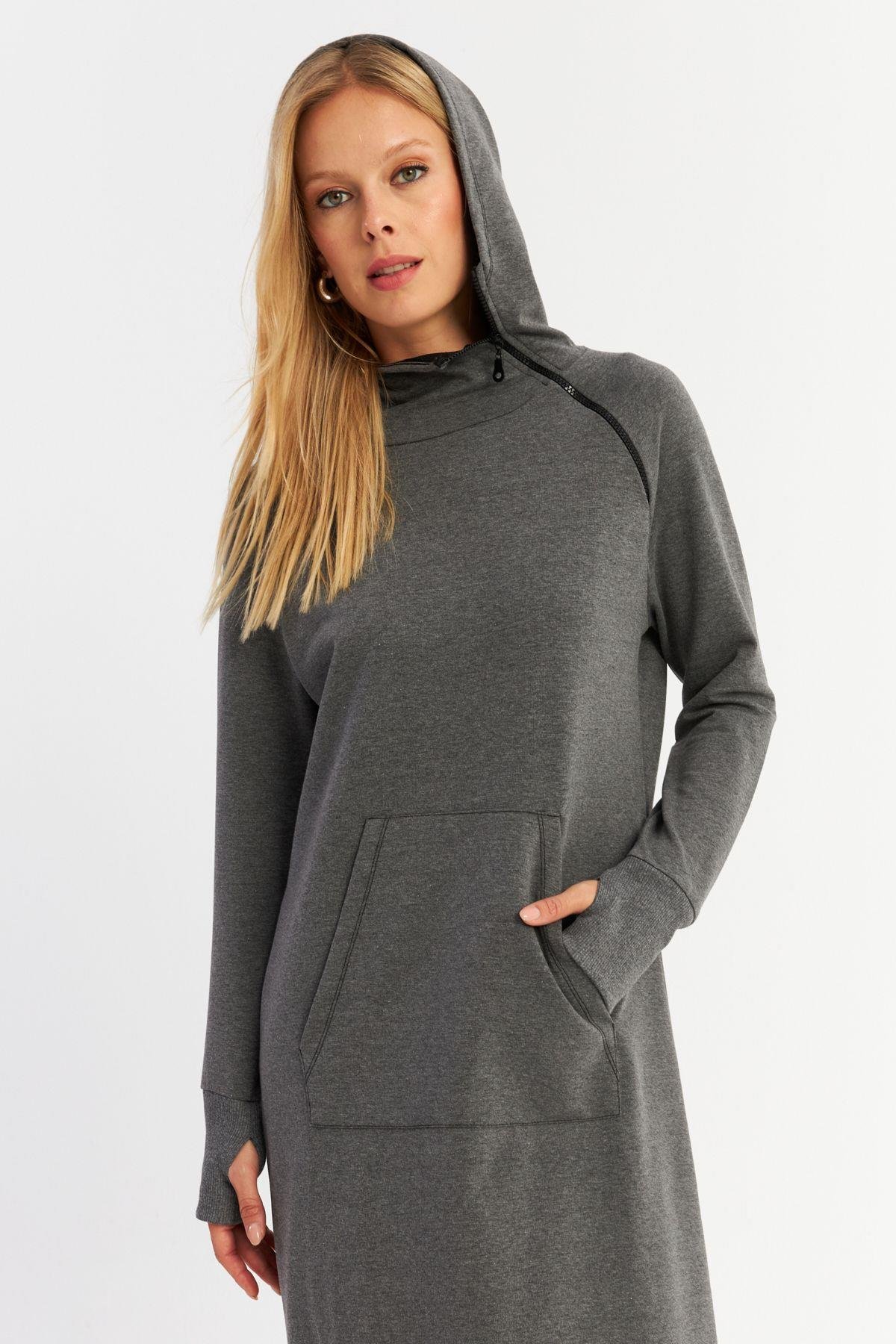 Kadın Camel Yakası Fermuarlı Maxi Sweat Elbise TF12