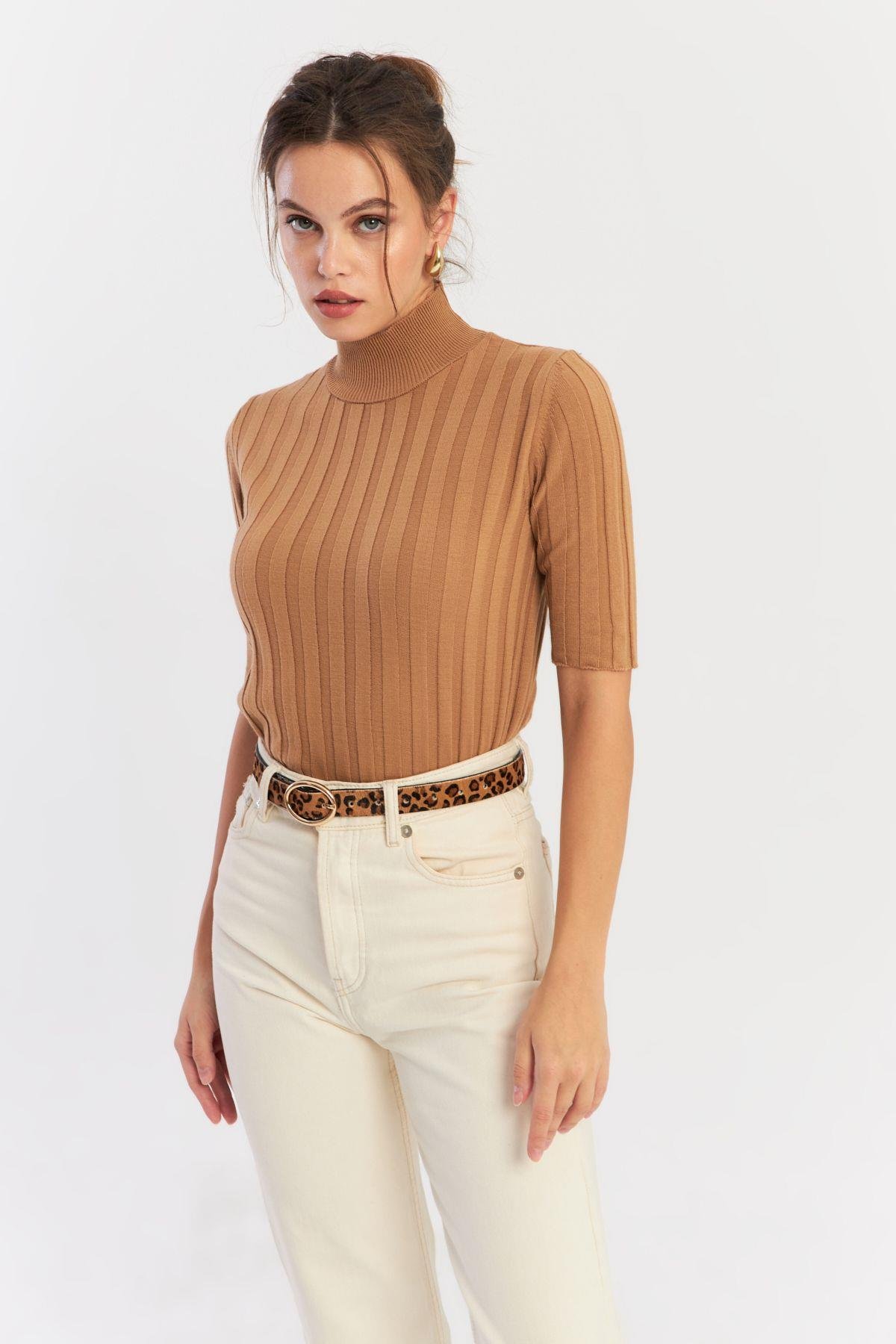 Kadın Camel Yarım Balıkçı Triko Bluz YV287