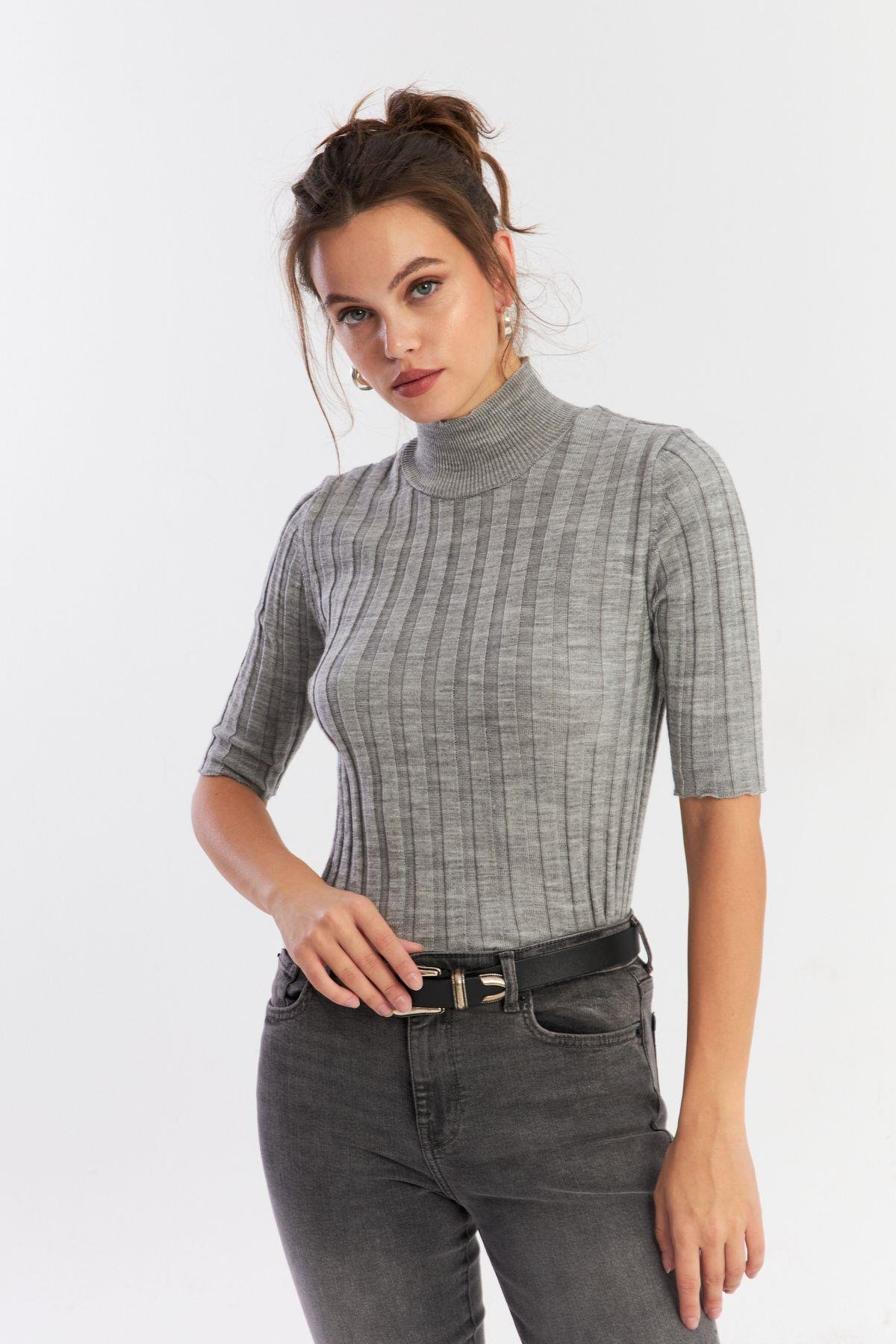 Kadın Camel Yarım Balıkçı Triko Bluz YV287