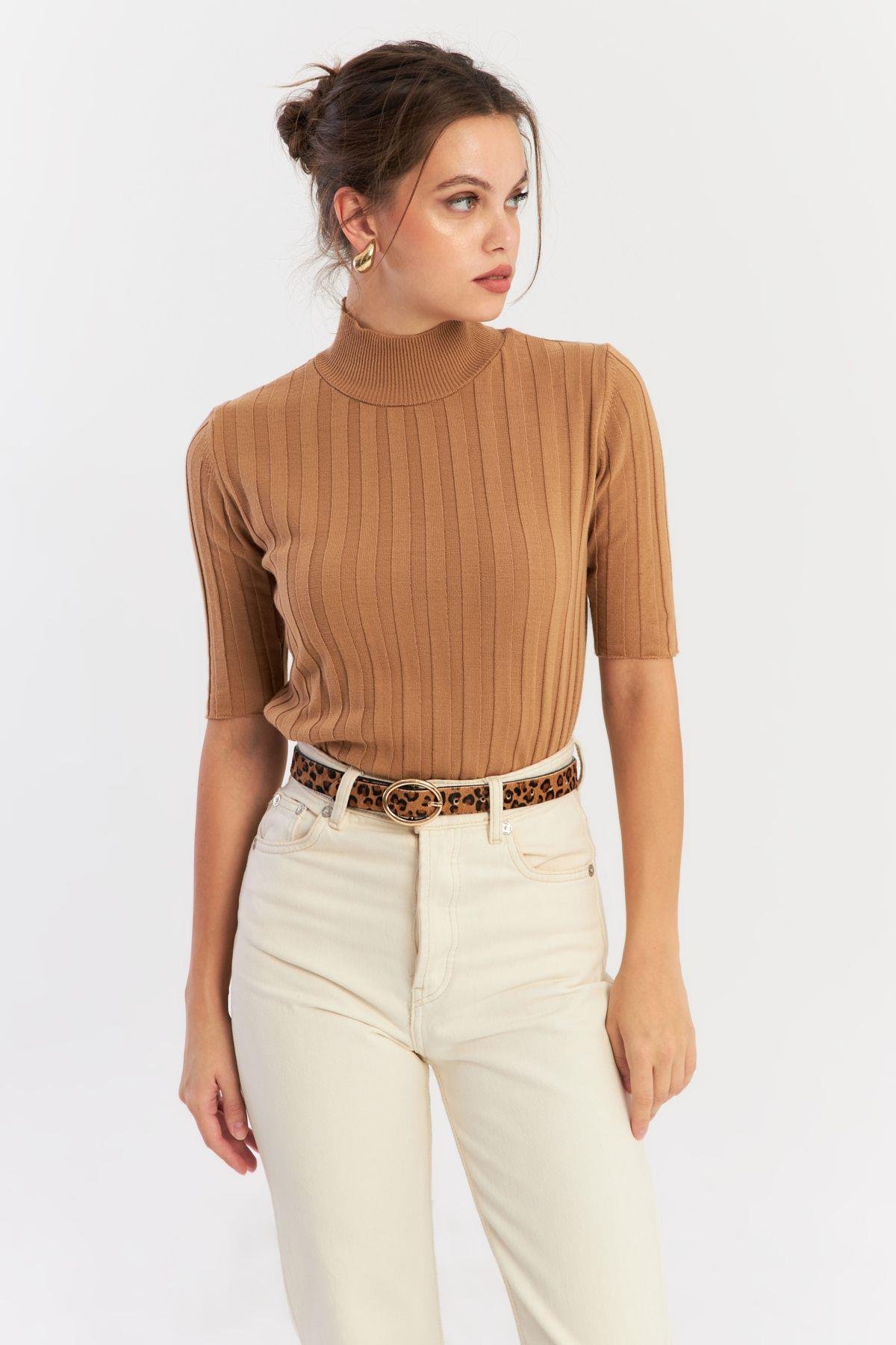 Kadın Camel Yarım Balıkçı Triko Bluz YV287