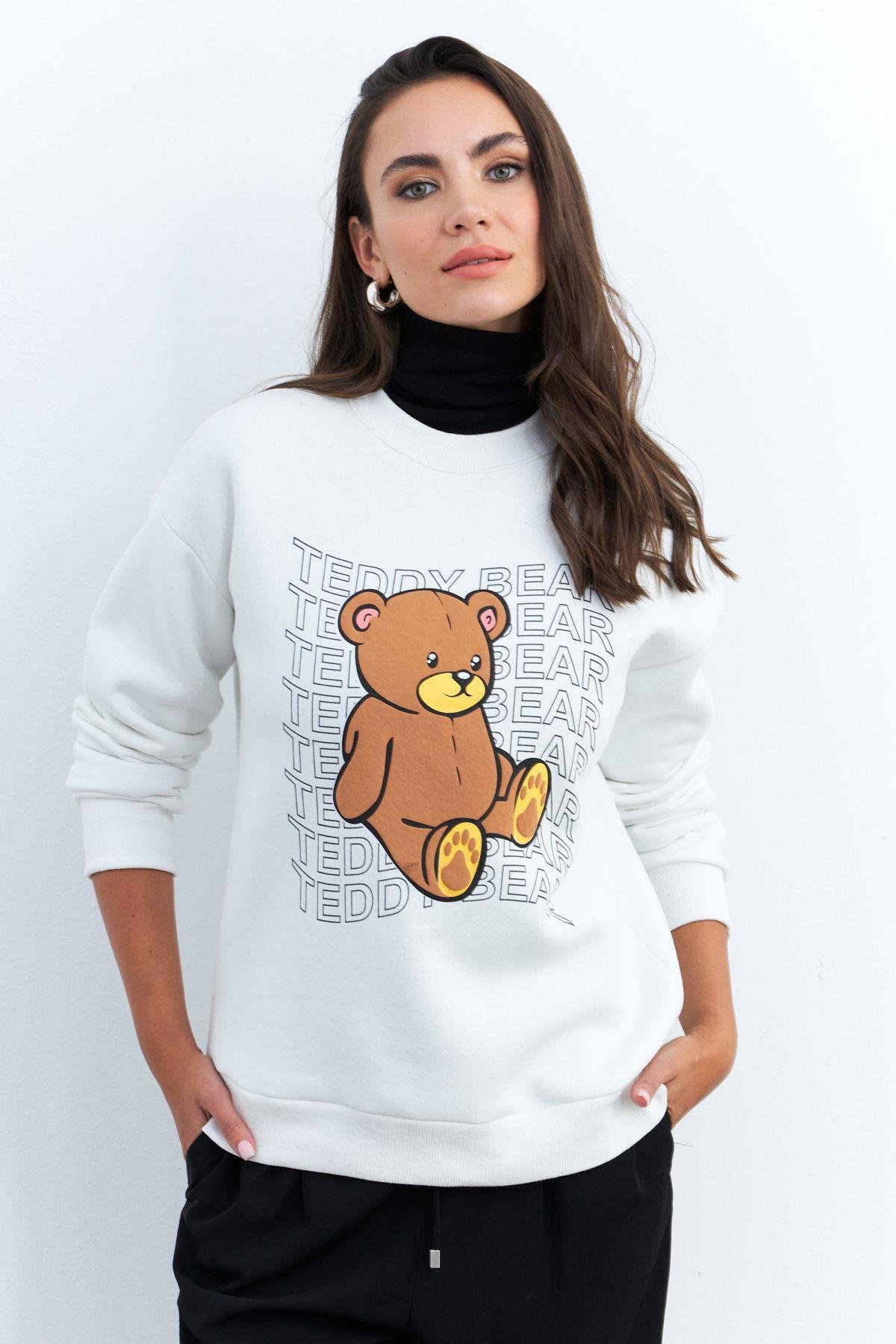 Kadın Ekru Ayıcık Baskılı Sweatshirt MZM288
