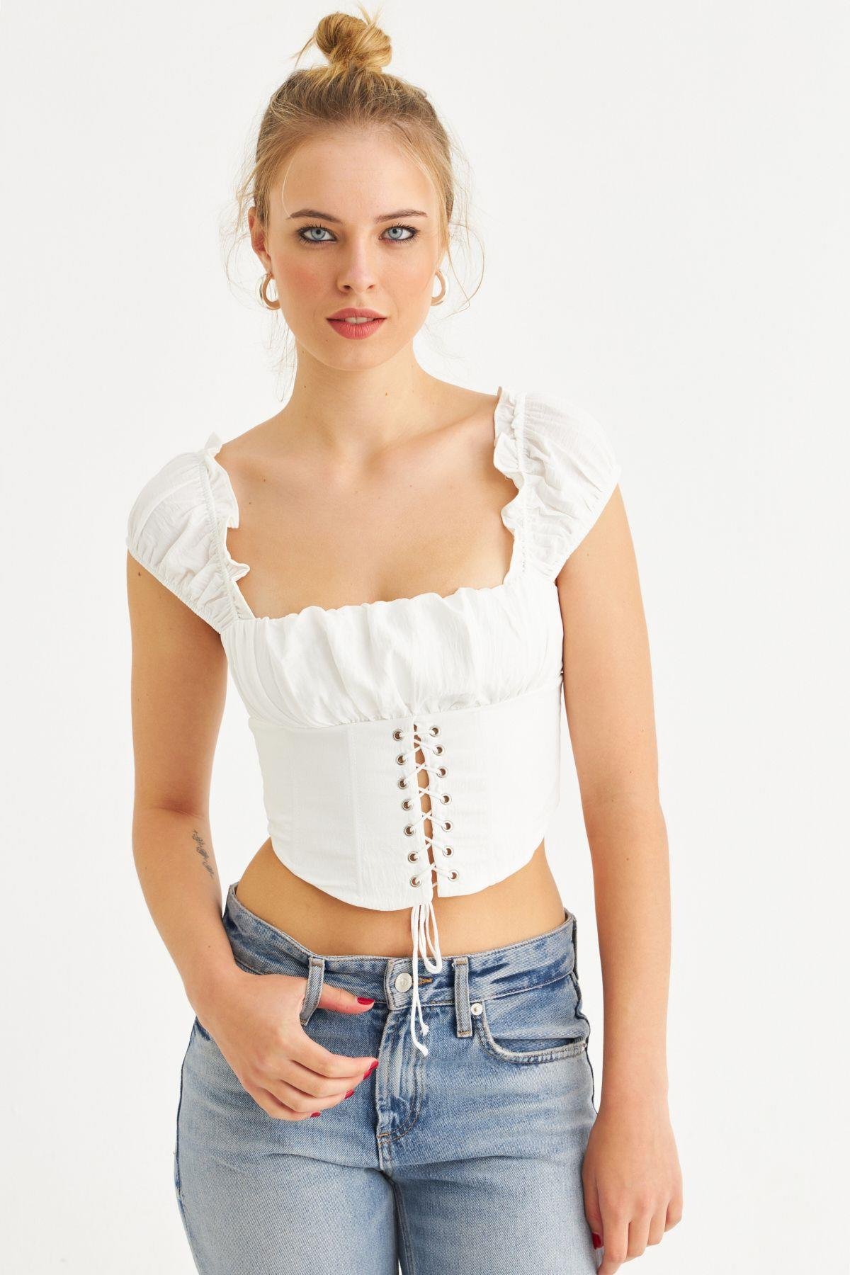 Kadın Ekru Kuş Gözlü Crop Bluz YEL221128
