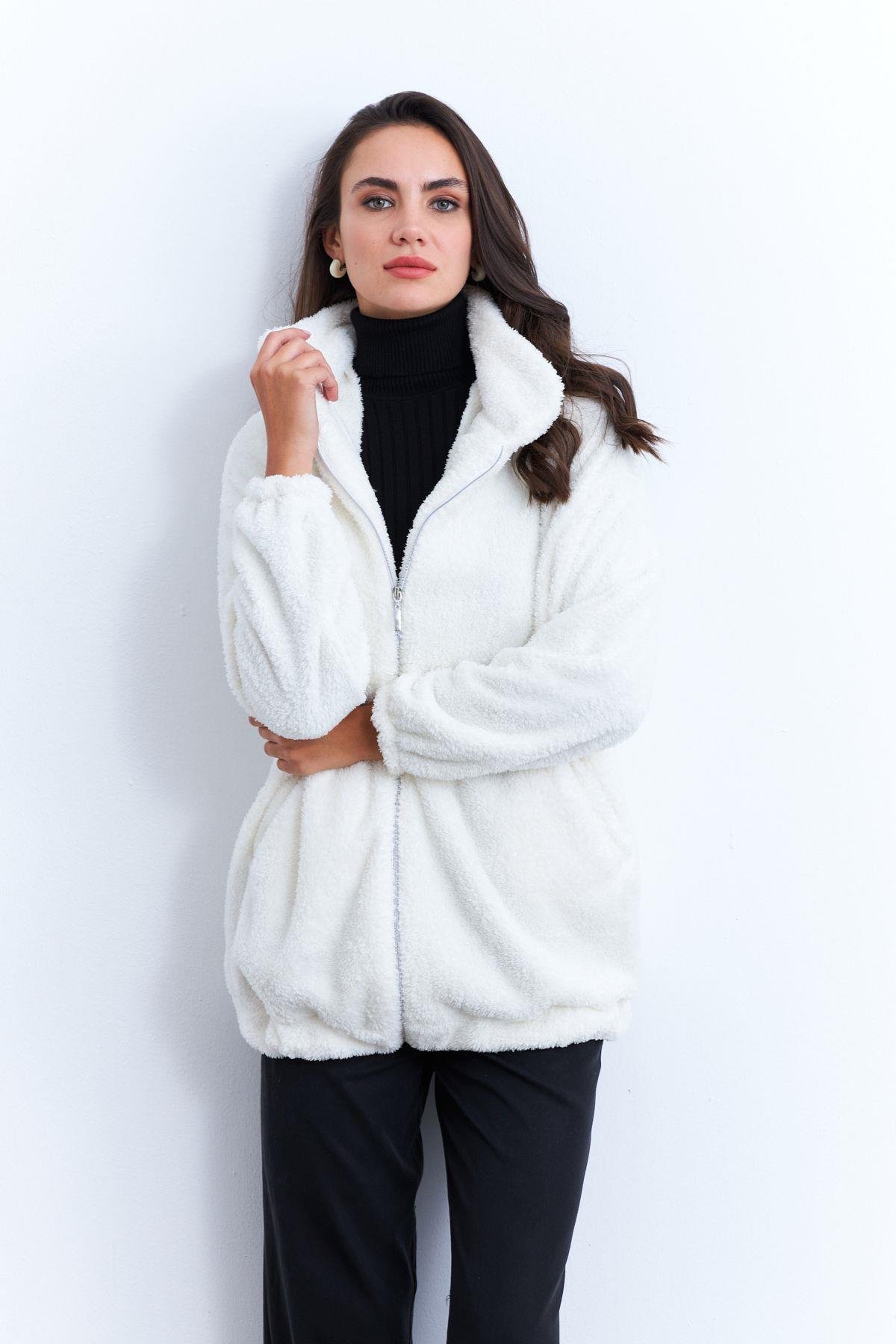Kadın Ekru Peluş Mont LYT58