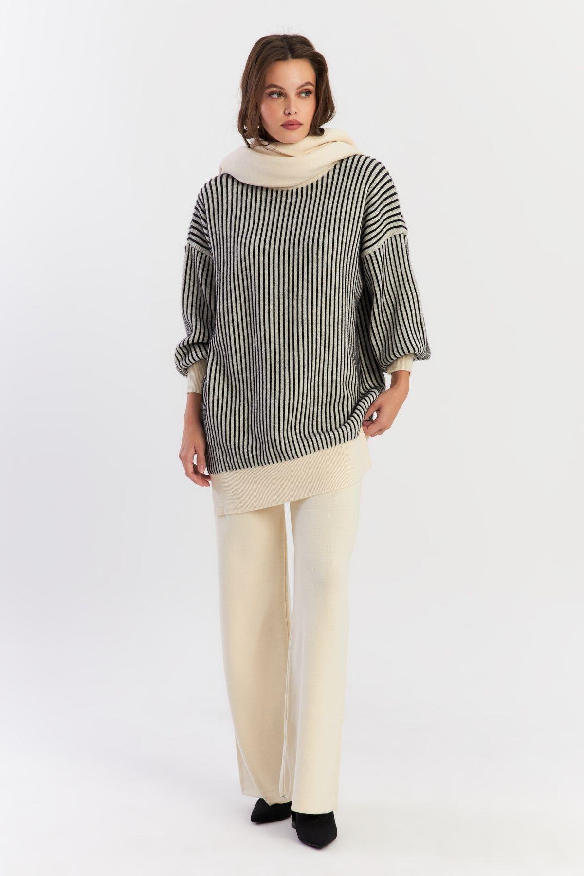Kadın Ekru-Siyah Alt Üst Pantalon Triko Takım NUV35