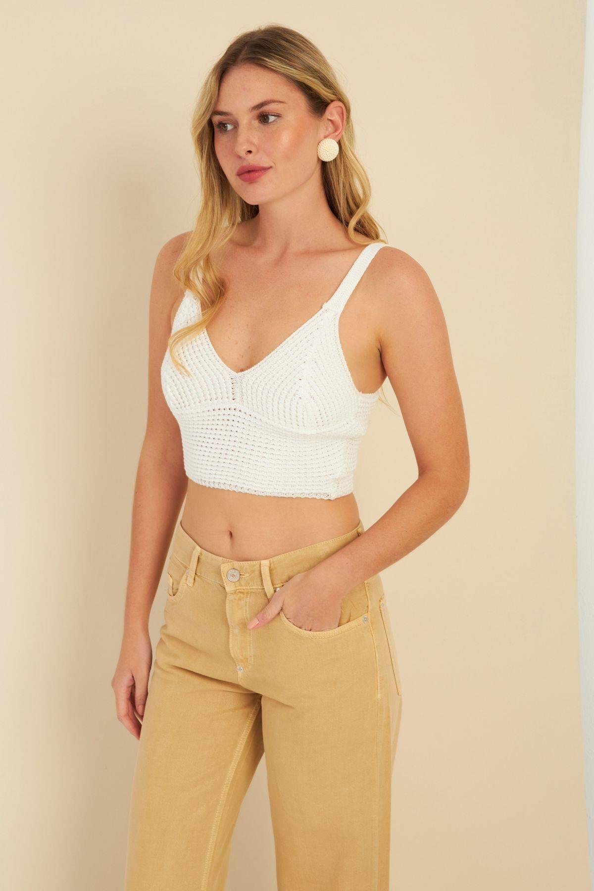 Kadın Ekru Triko Crop Bluz KZ2507