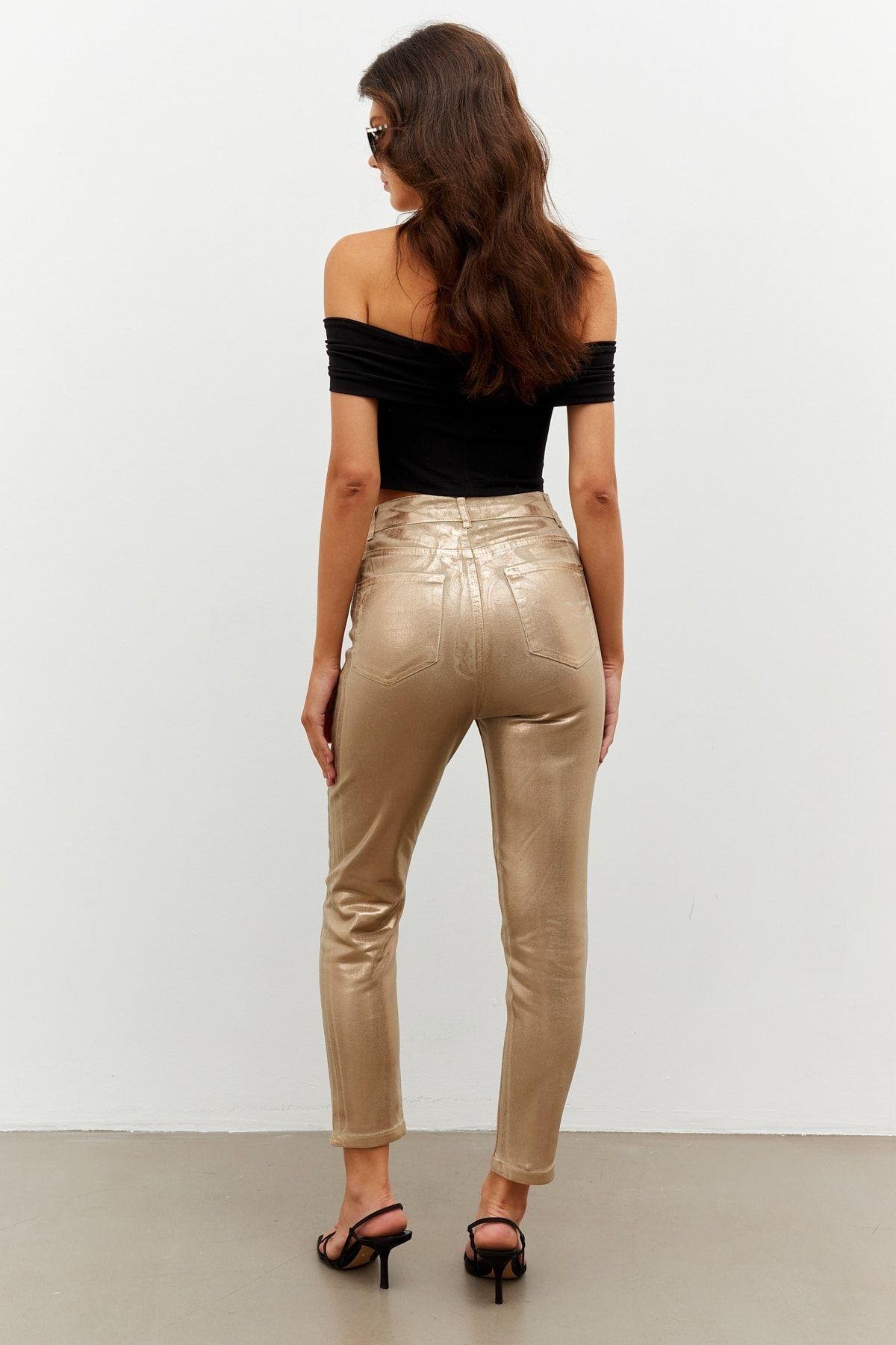 Kadın Gold Rengi Parlak Denim Pantolon NWC250