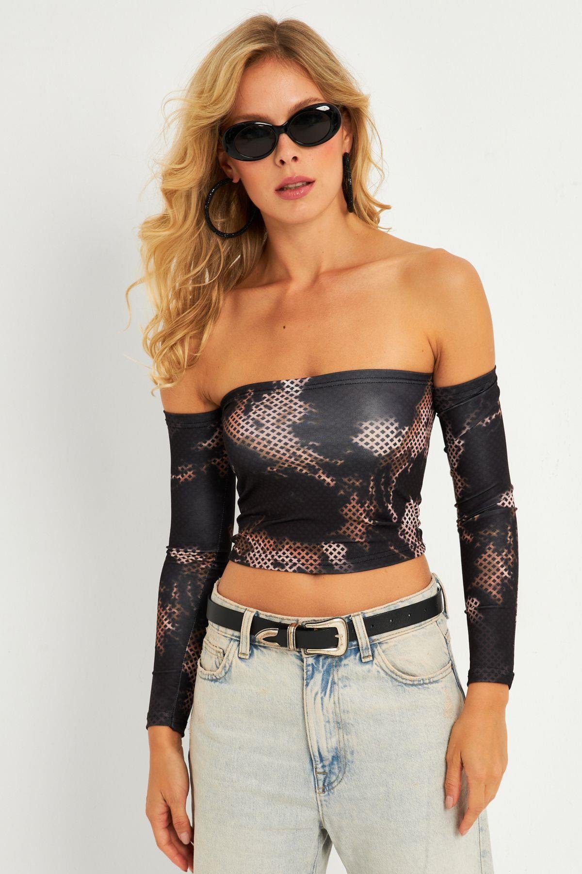 Kadın Gri Desenli Crop Bluz CG378