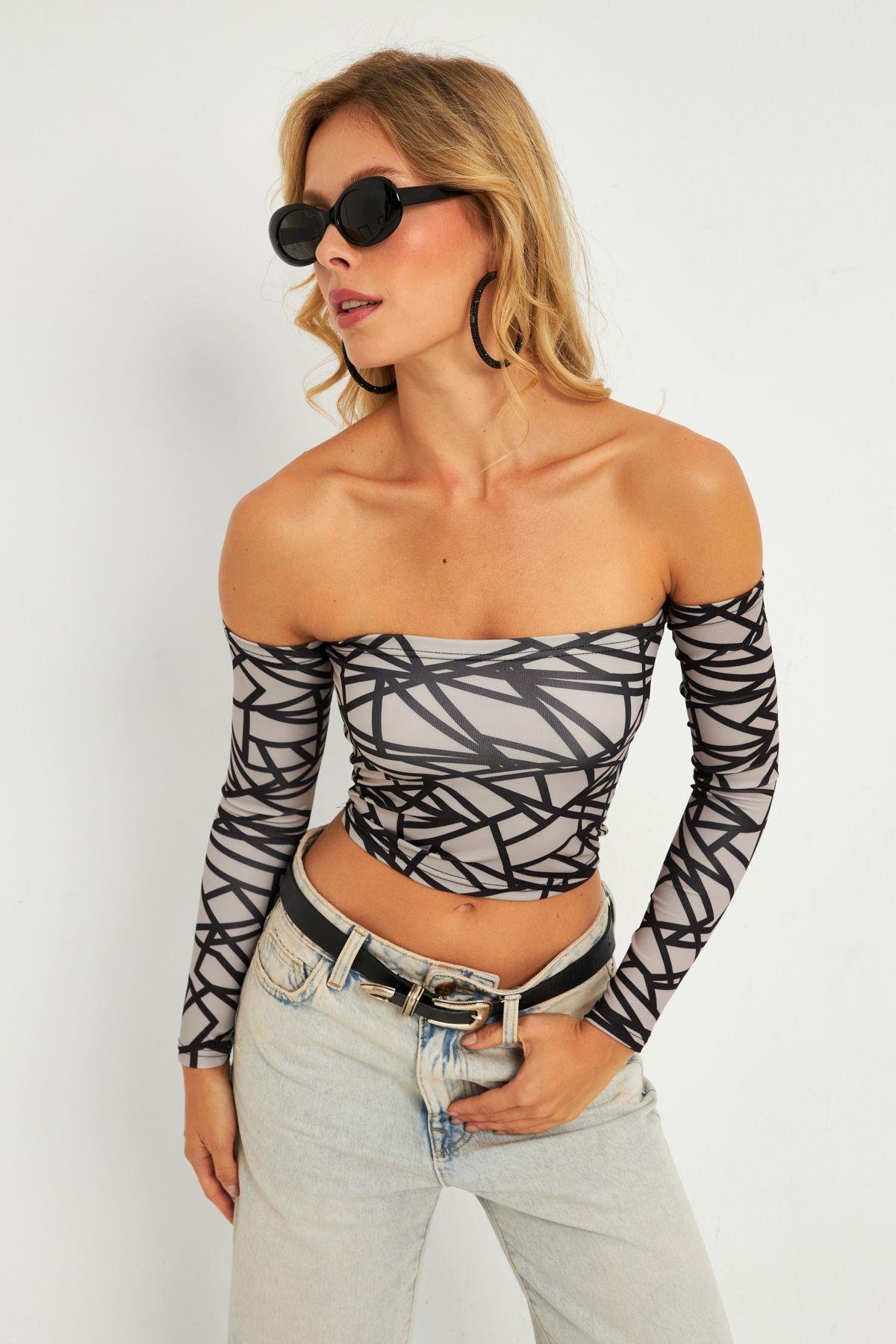 Kadın Gri Desenli Crop Bluz CG378