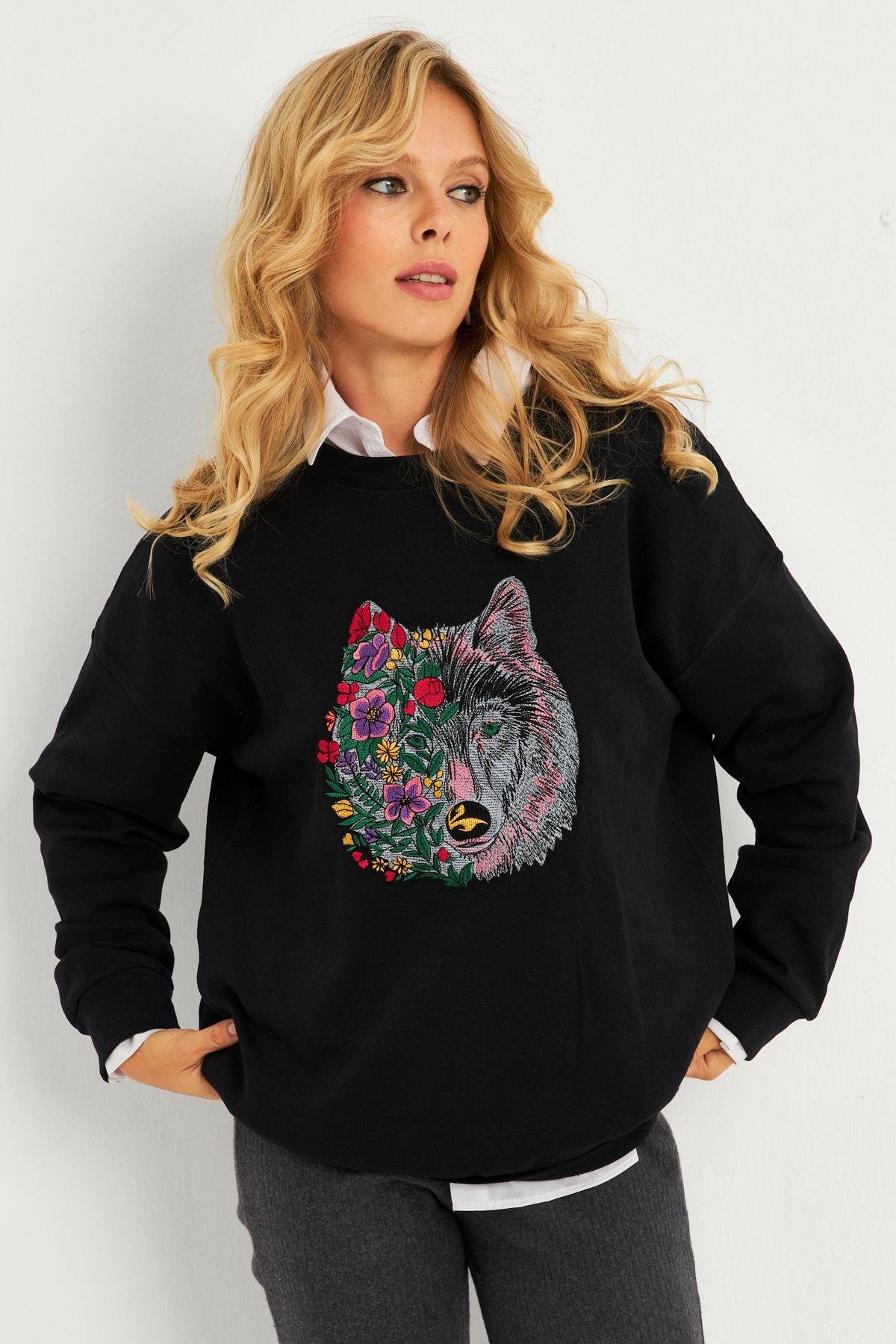 Kadın Gri-Fuşya Nakışlı Sweatshirt YLE20