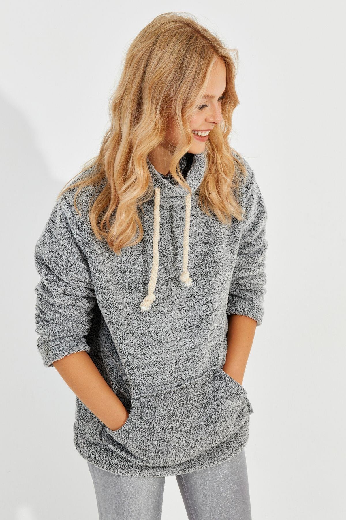 Kadın Gri Kanguru Cep Peluş Sweatshirt Q978