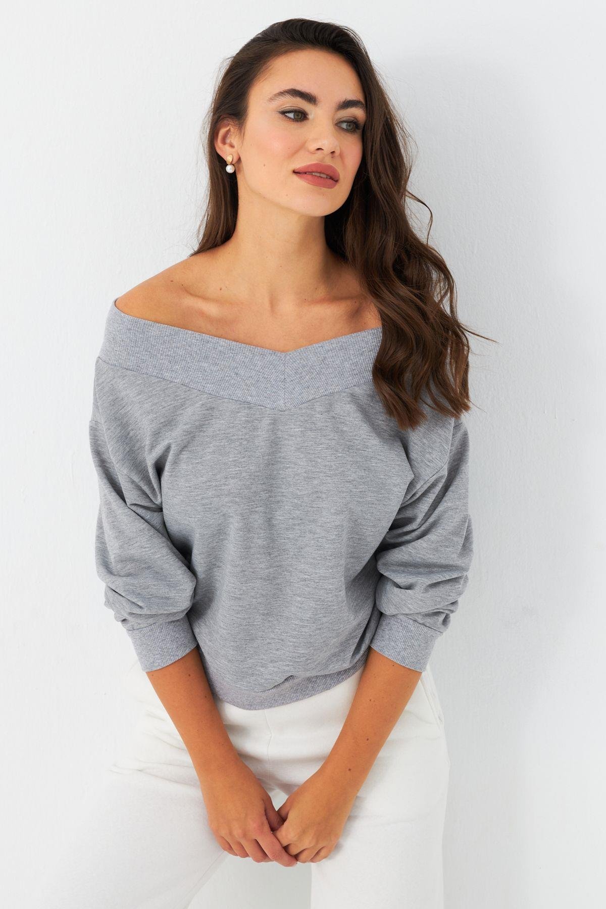 Kadın Gri Kısa Sweatshirt TF16