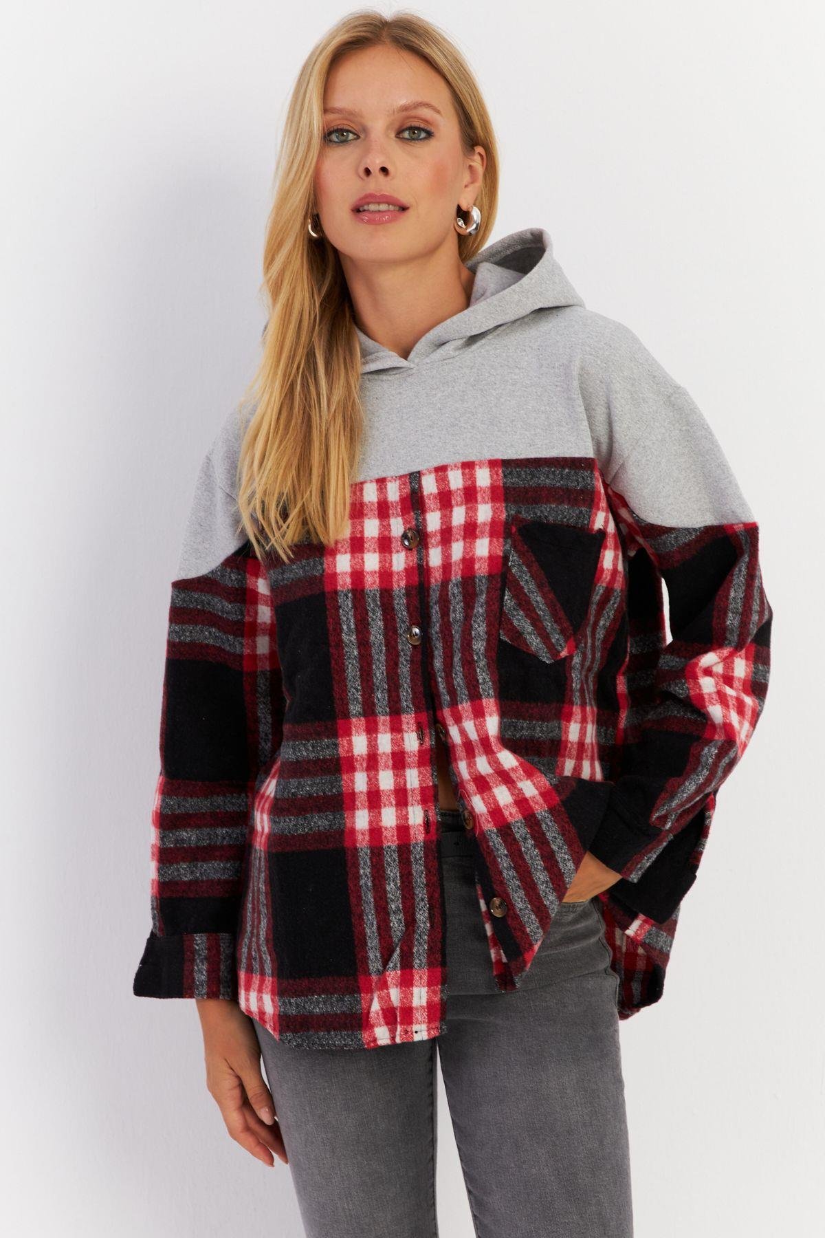Kadın Gri Kontrast Düğmeli Sweatshirt YLE004