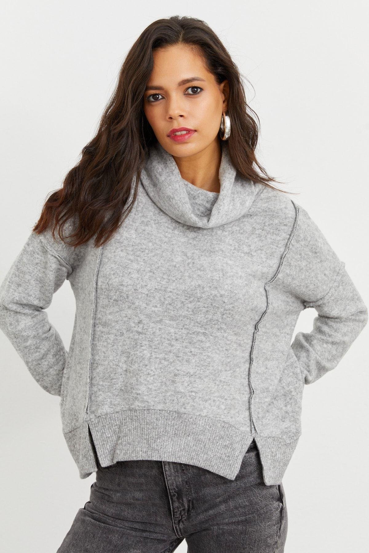 Kadın Gri Yumoş Sweatshirt İZ87