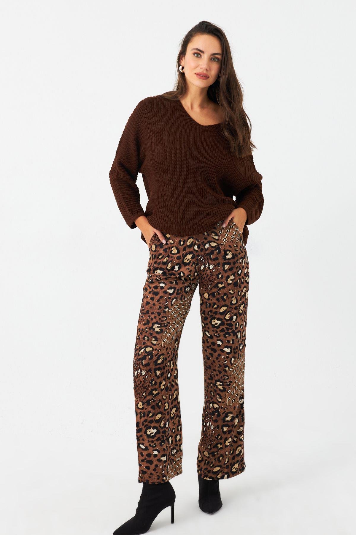 Kadın Haki Batik Desenli Saten Pantolon CAR1069