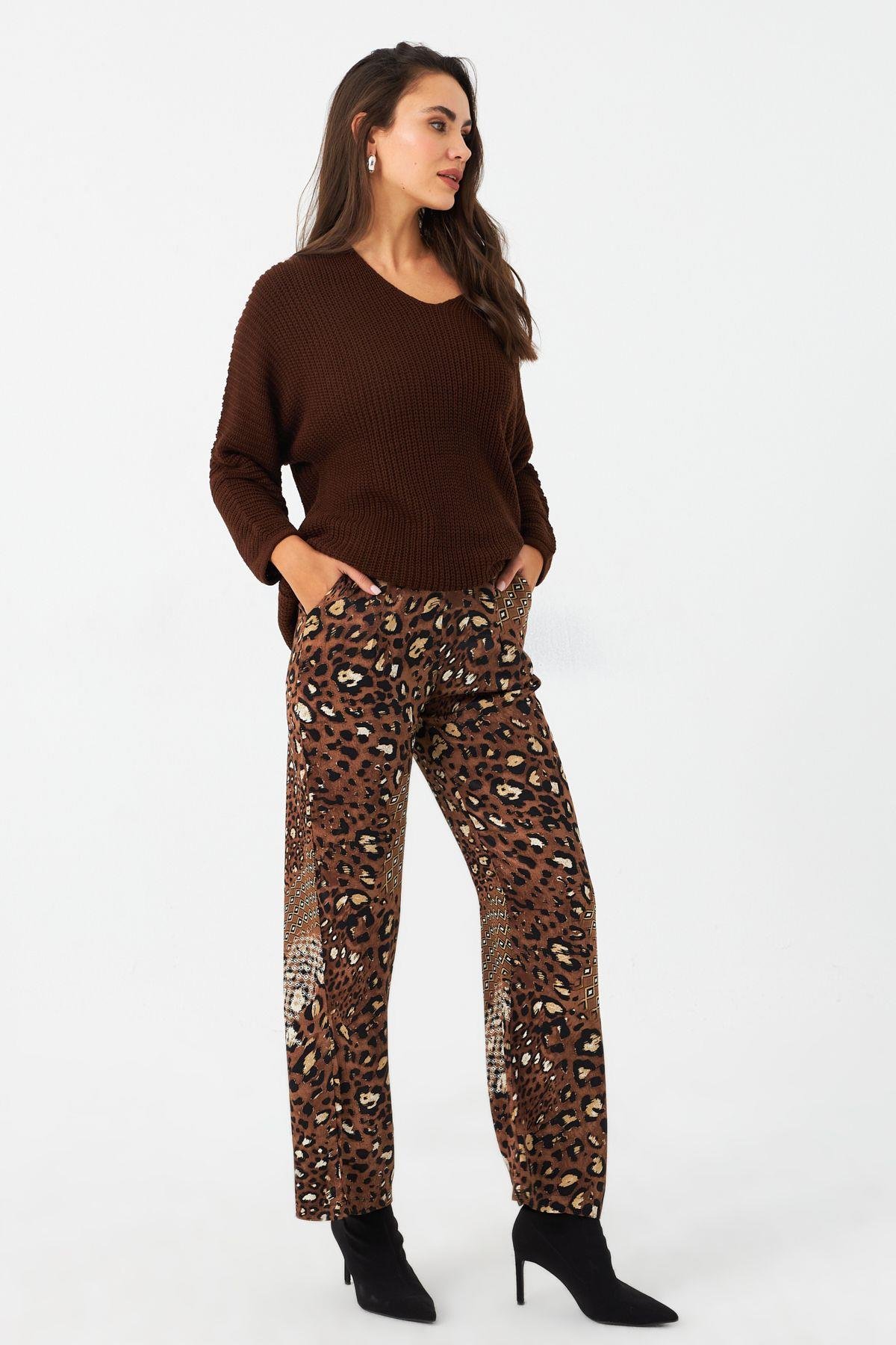 Kadın Haki Batik Desenli Saten Pantolon CAR1069