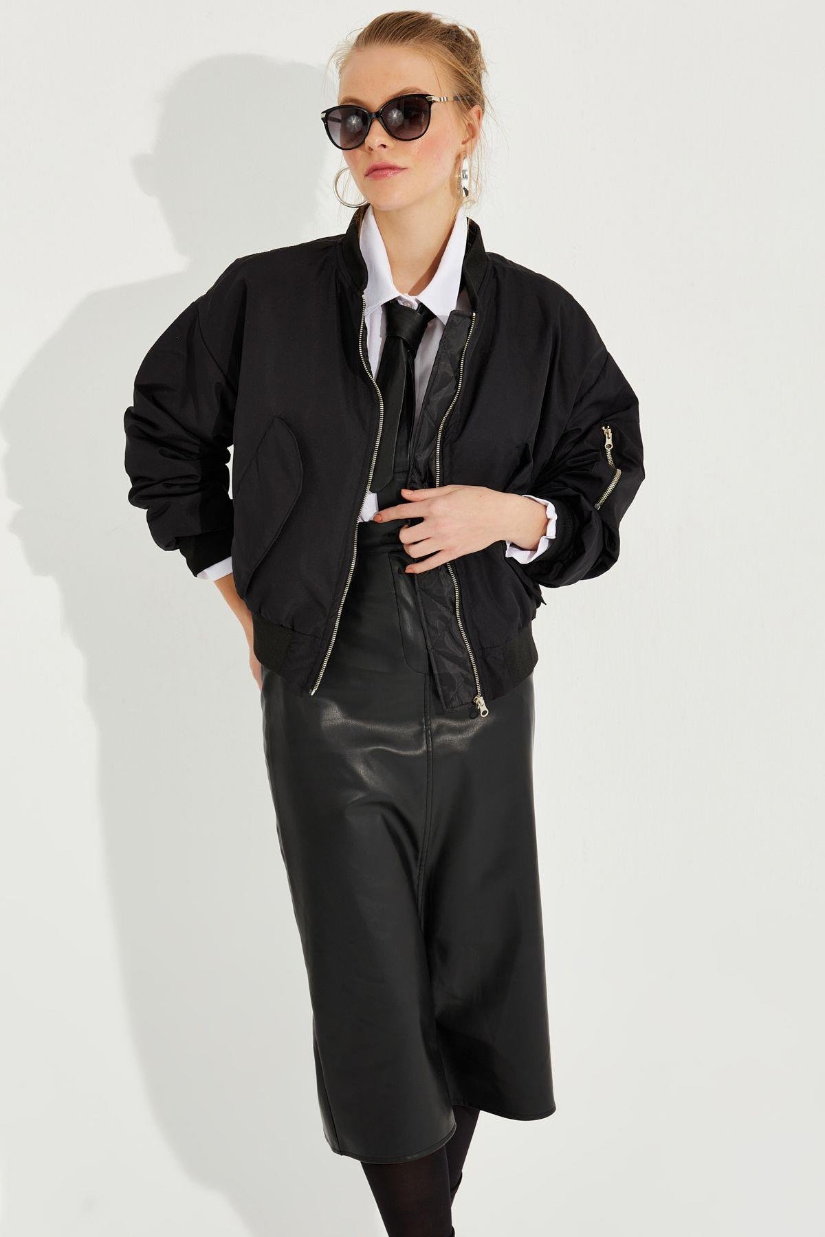 Kadın Haki Fermuarlı Bomber Mont QRS8367