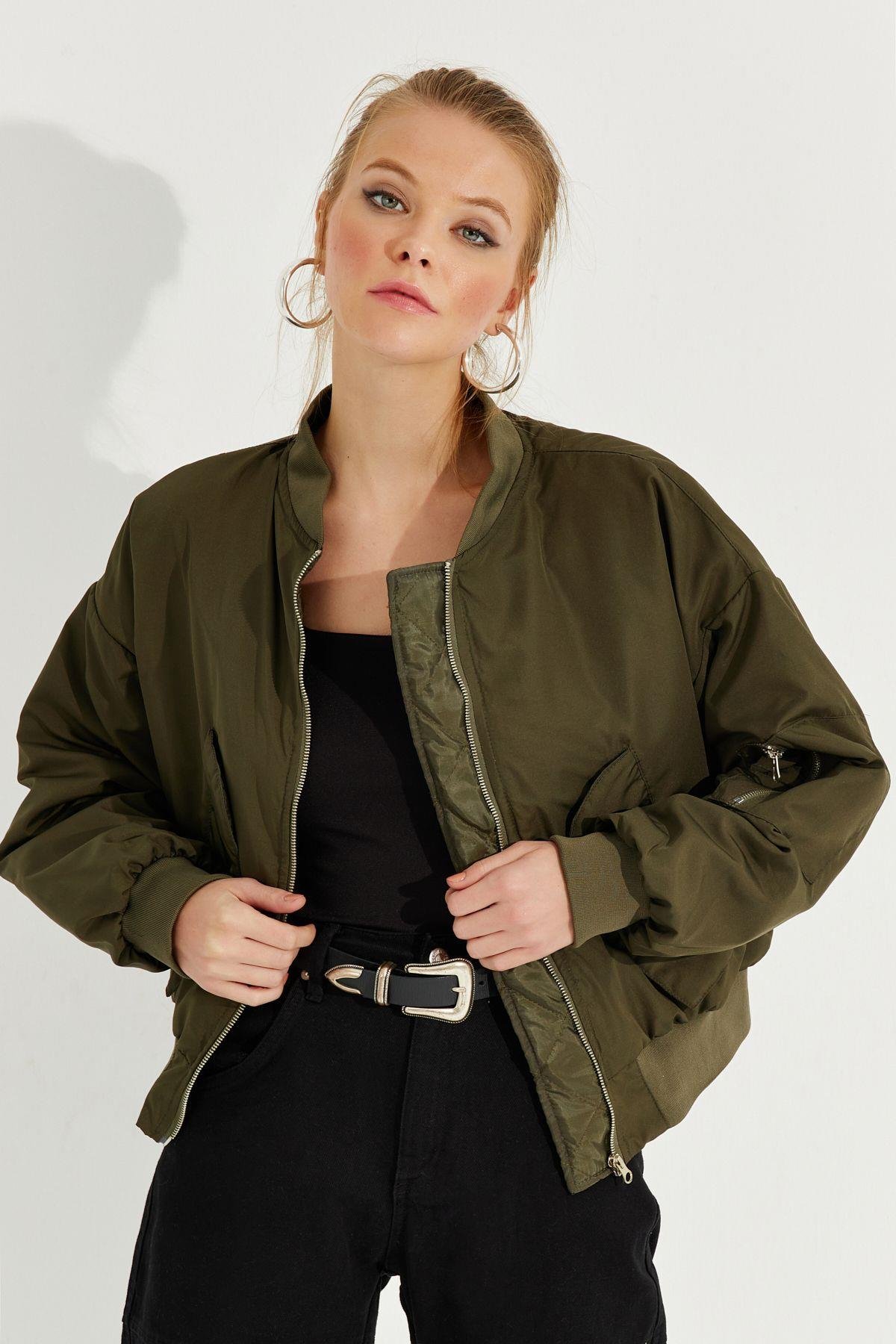 Kadın Haki Fermuarlı Bomber Mont QRS8367