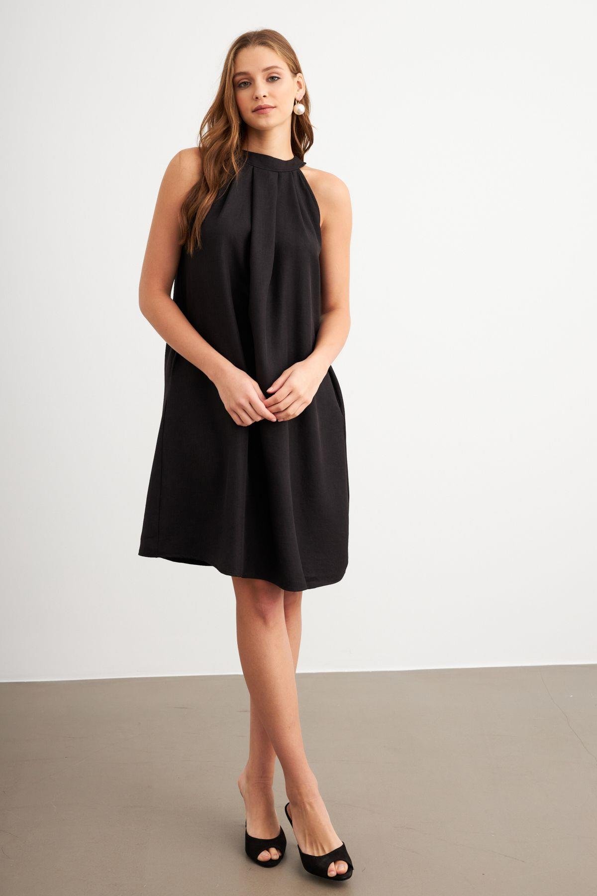 Kadın Kahverengi Halter Yaka Midi Elbise NH5029
