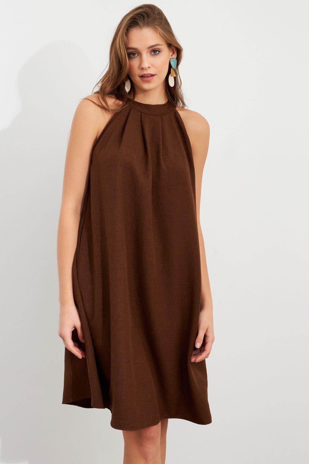 Kadın Kahverengi Halter Yaka Midi Elbise NH5029