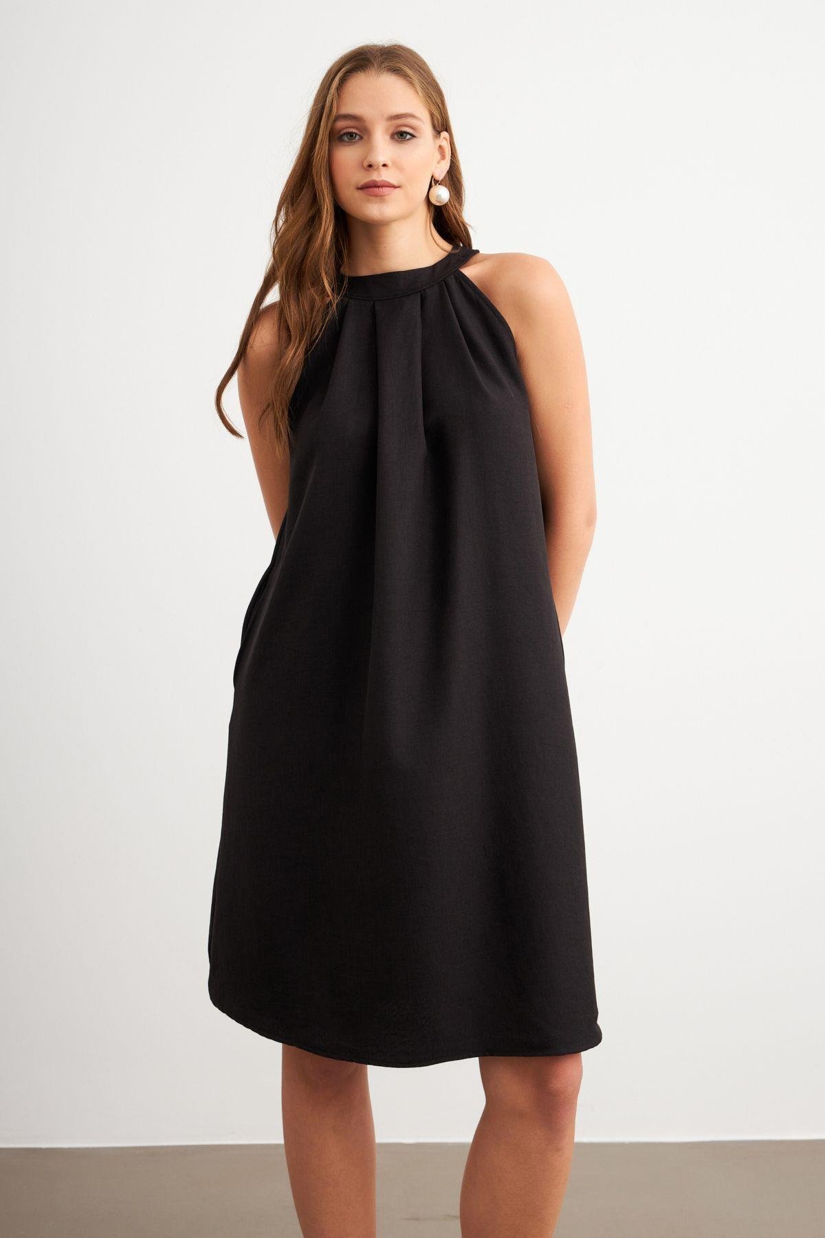 Kadın Kahverengi Halter Yaka Midi Elbise NH5029