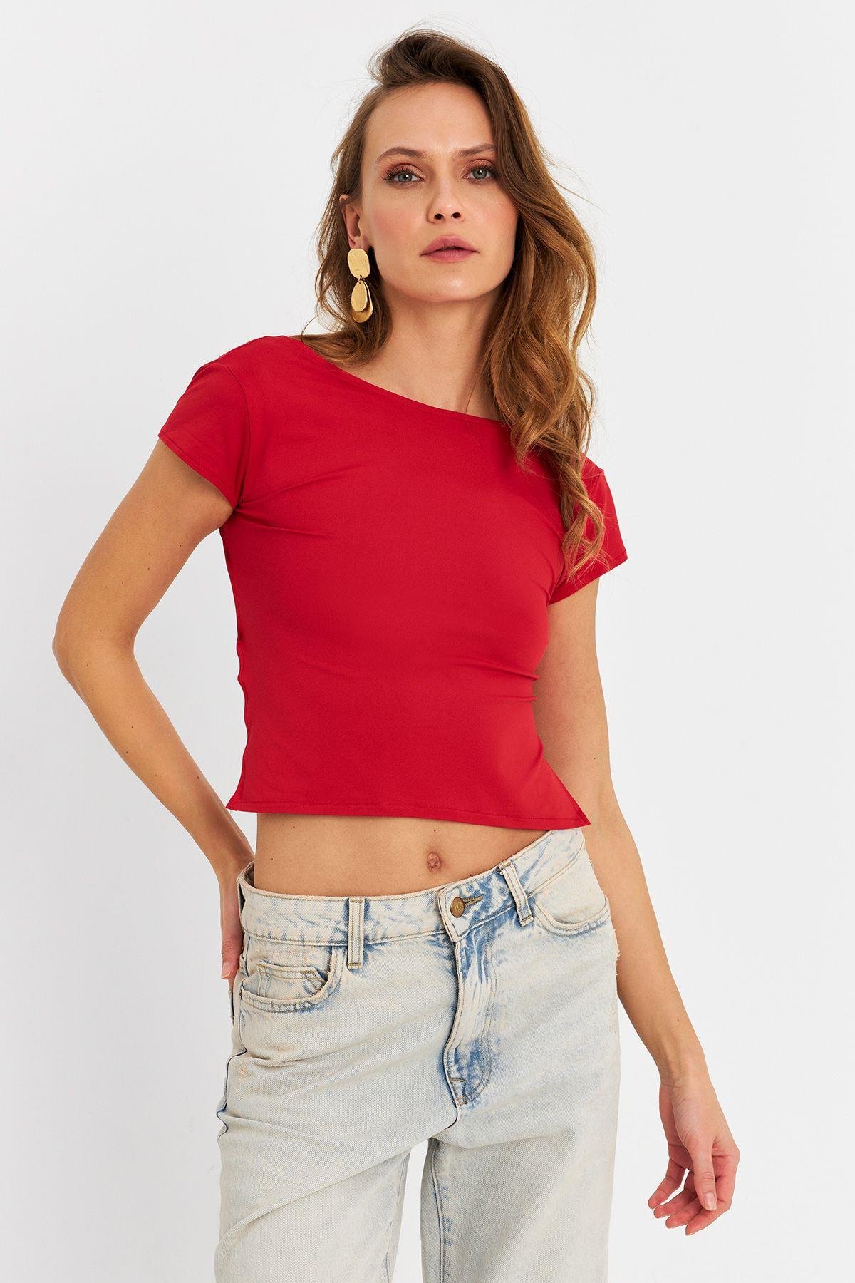 Kadın Kırmızı Sırtı Açık Crop Bluz ZH007