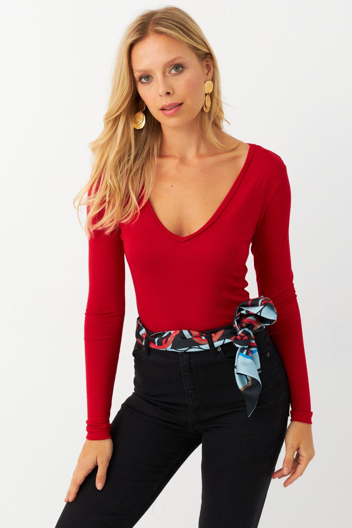 Kadın Kırmızı V Yaka Çıtçıtlı Body Fİ792