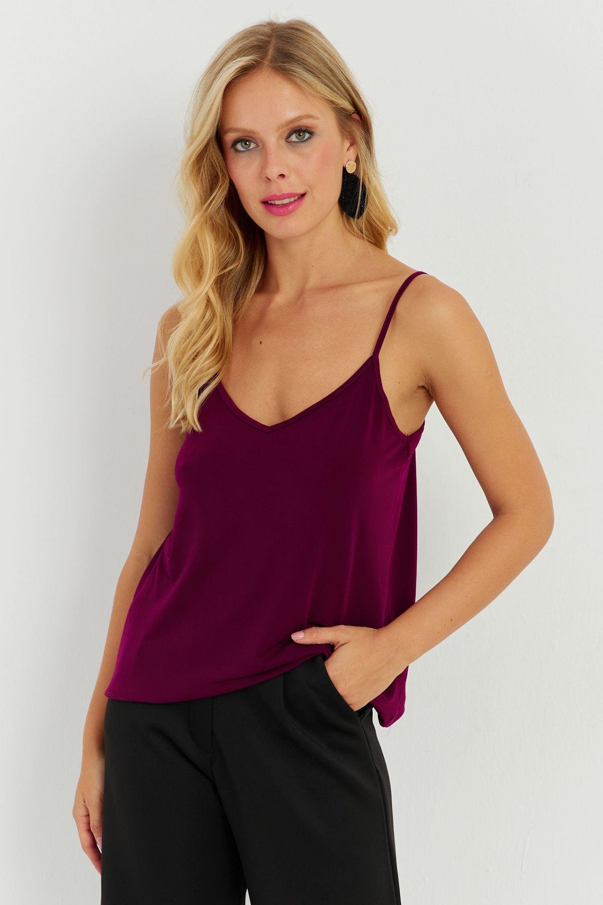 Kadın Lacivert Askılı Bluz AYD269