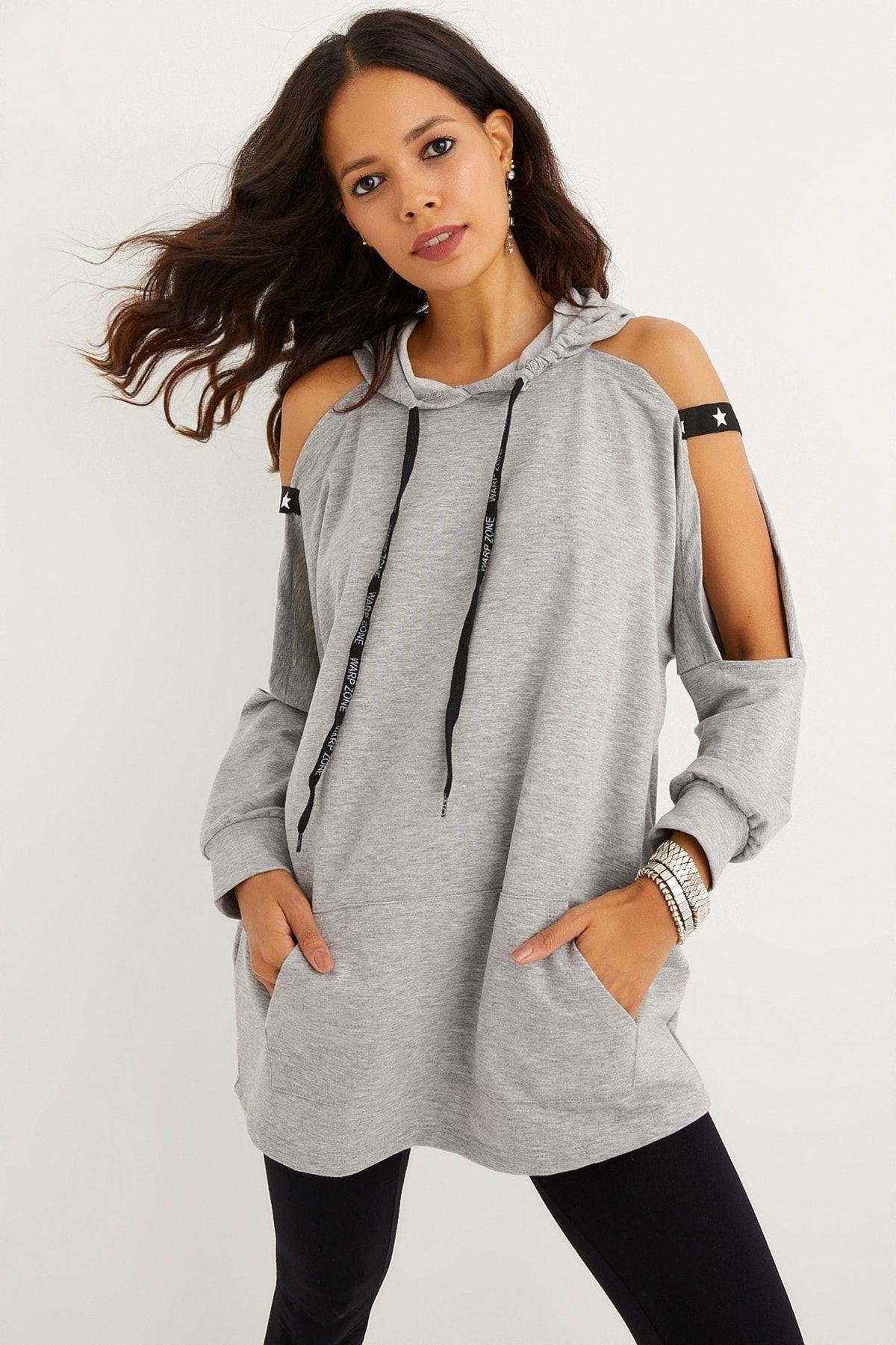Kadın Lacivert Kolları Açık Kapüşonlu Sweatshirt Yİ2356