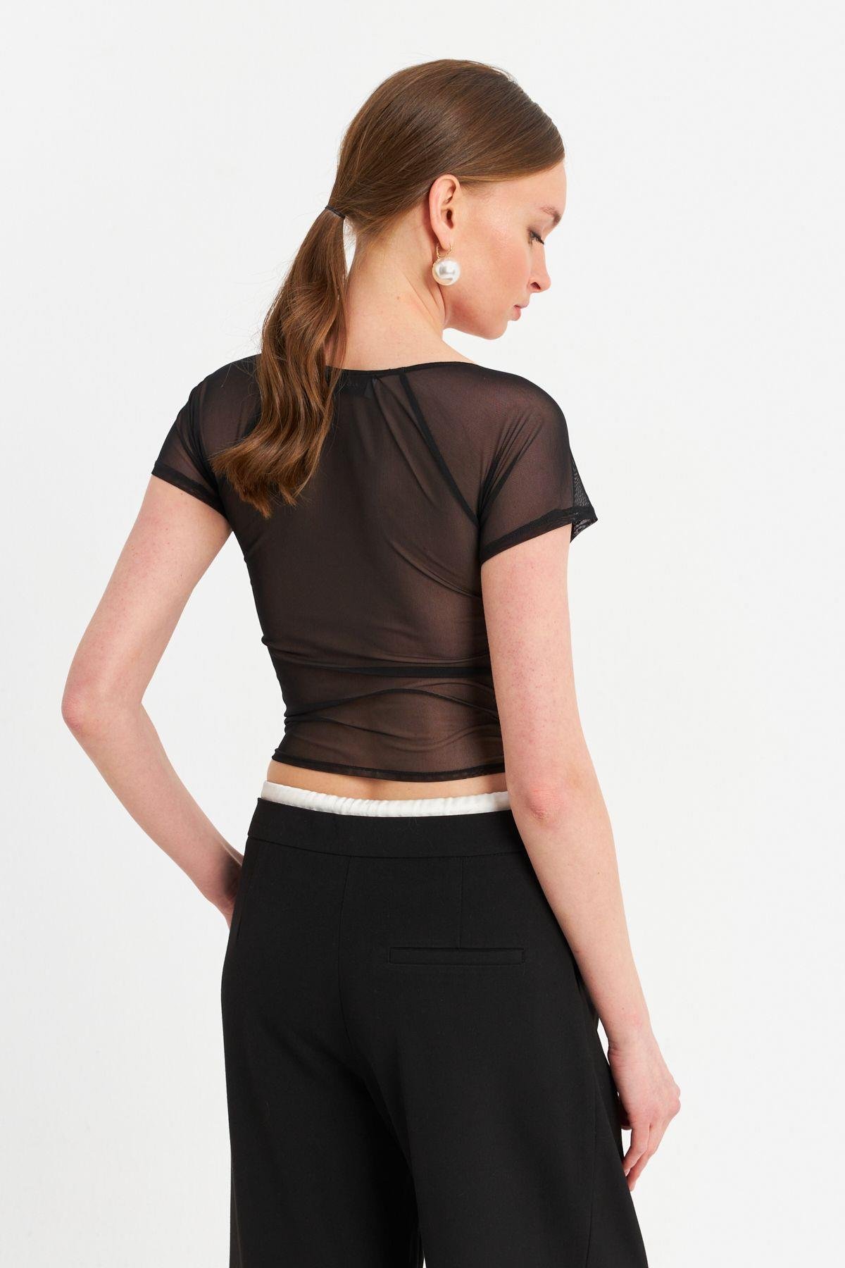 Kadın Pembe Büzgülü Tül Crop Bluz TPG04