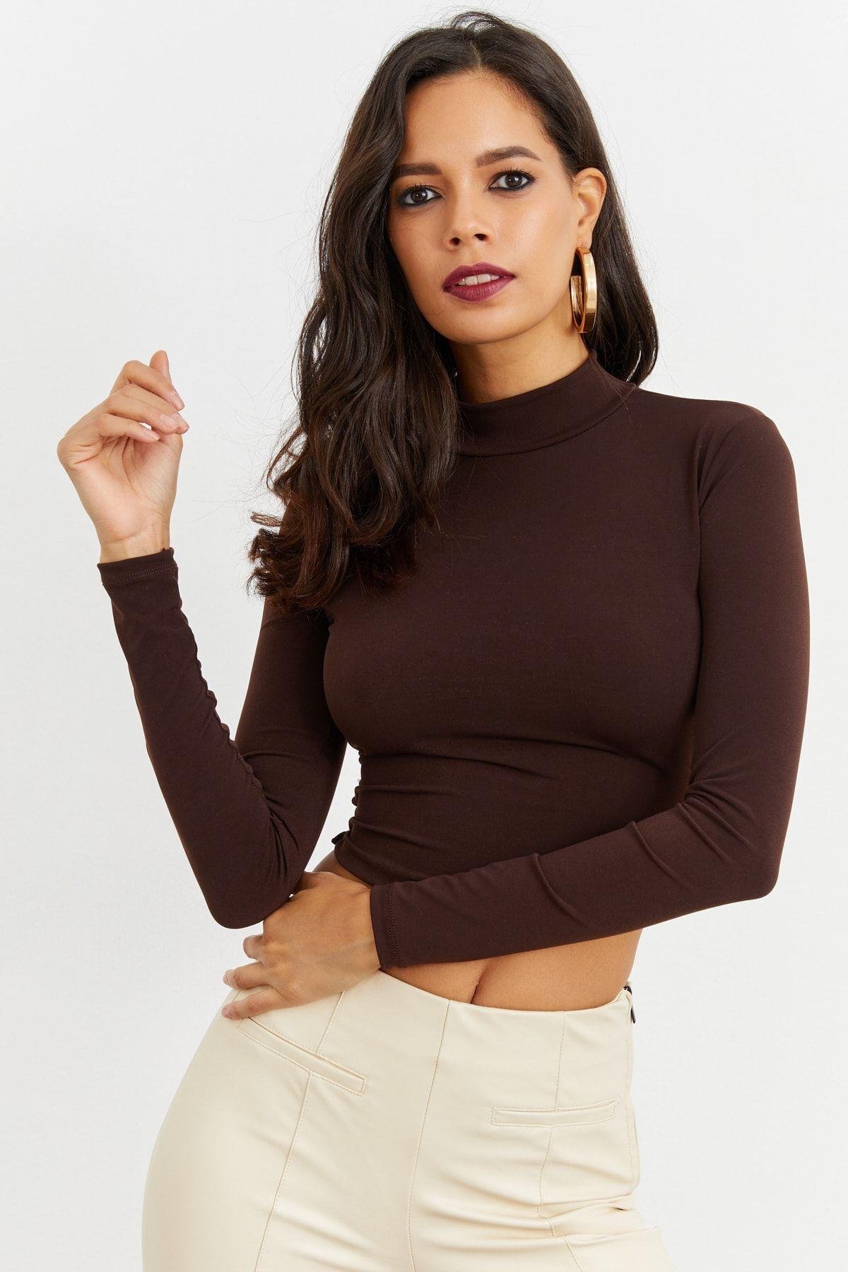 Kadın Saks Beli Açık Crop Bluz GÇ115