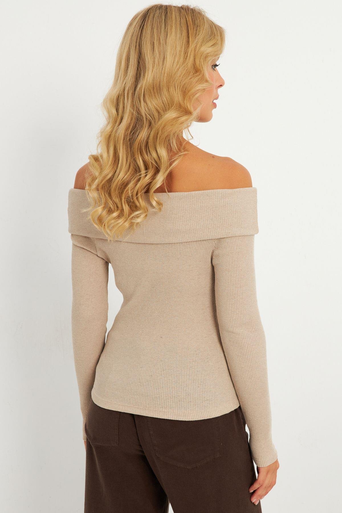 Kadın Saks Madonna Yaka Kaşkorse Bluz XL2210