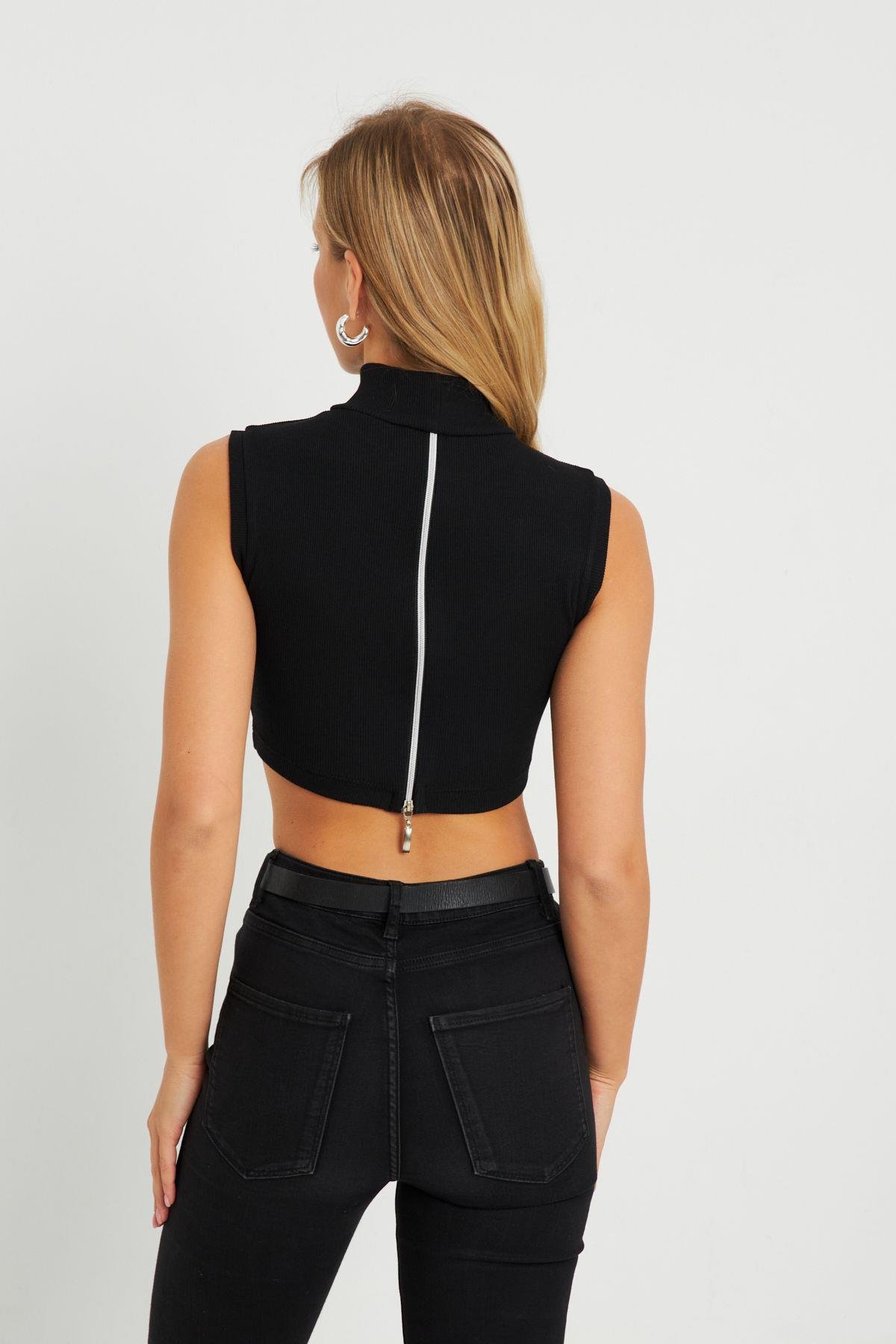 Kadın Sırt Fermuarlı Crop Bluz Siyah EY2730