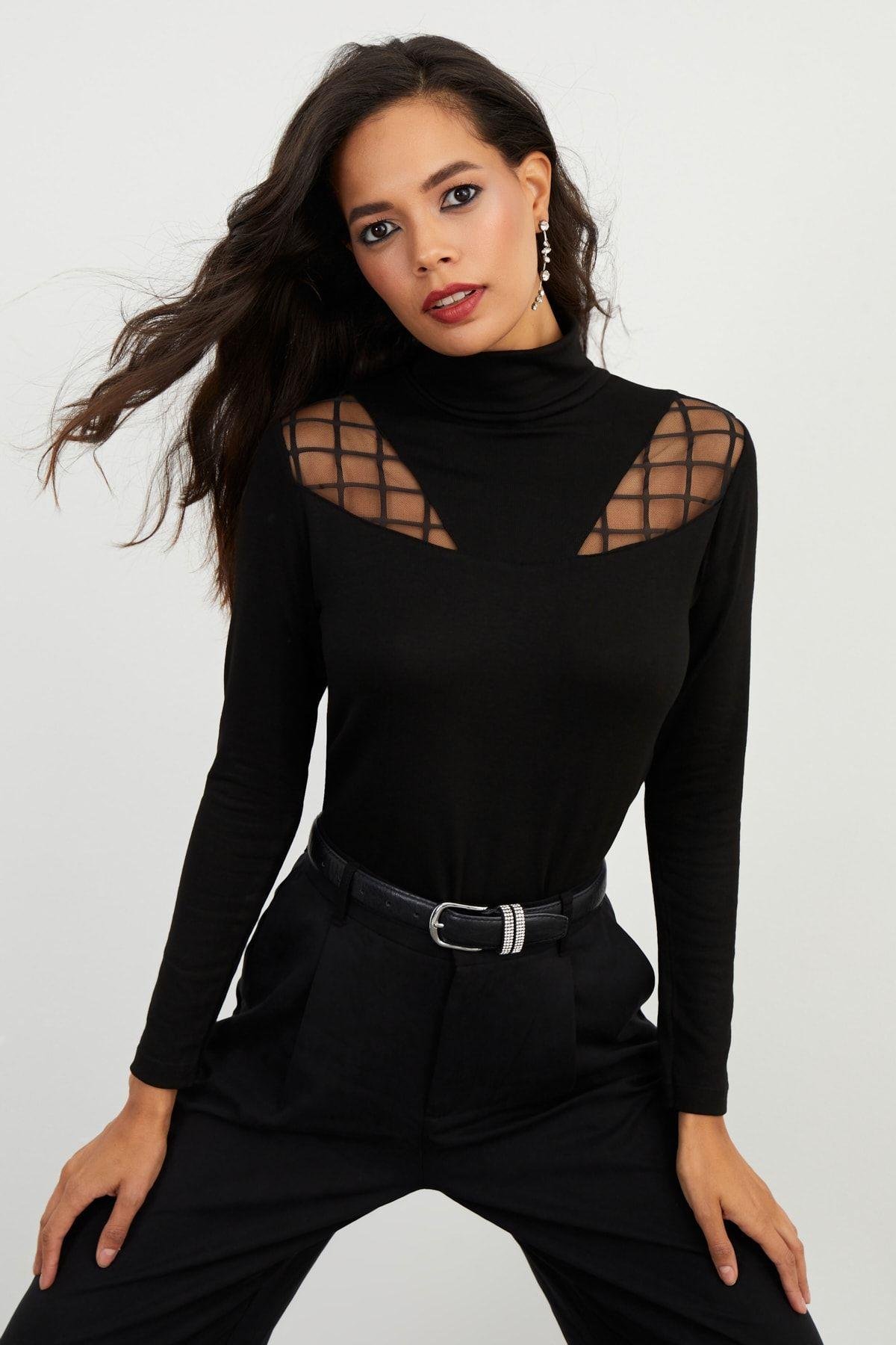 Kadın Siyah Balıkçı Bluz BK1548