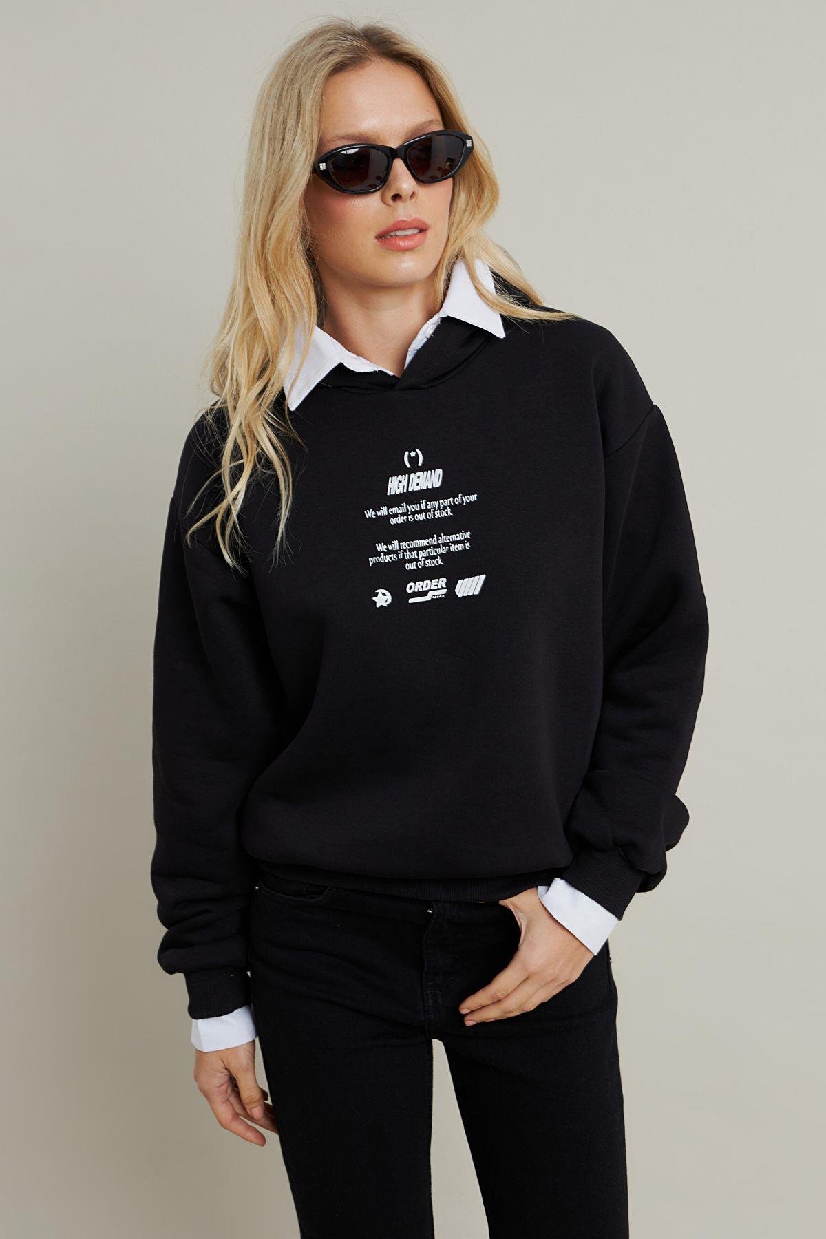 Kadın Siyah Baskılı Kapüşonlu Sweatshirt DY1451
