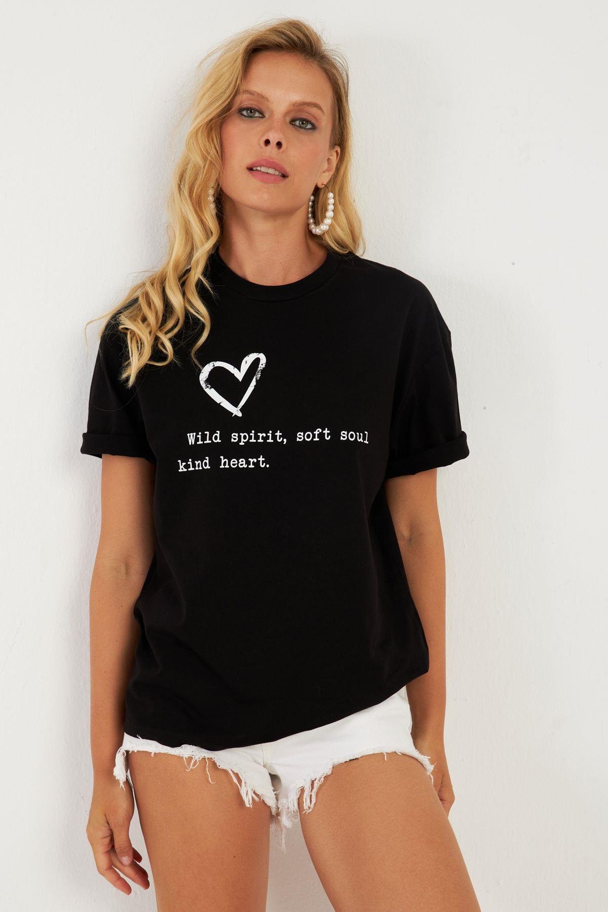 Kadın Siyah Baskılı T-Shirt AYD360