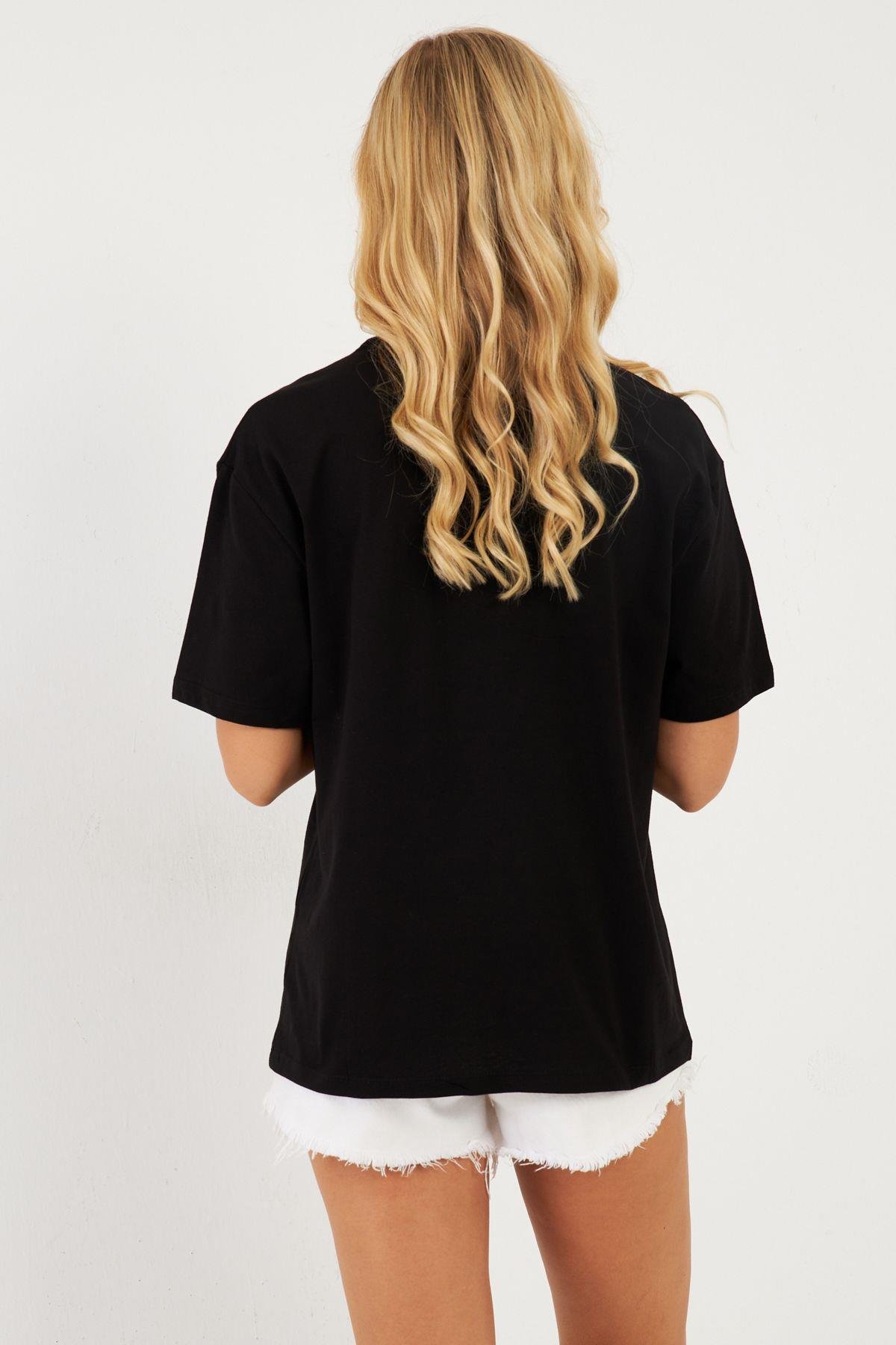 Kadın Siyah Baskılı T-Shirt AYD360