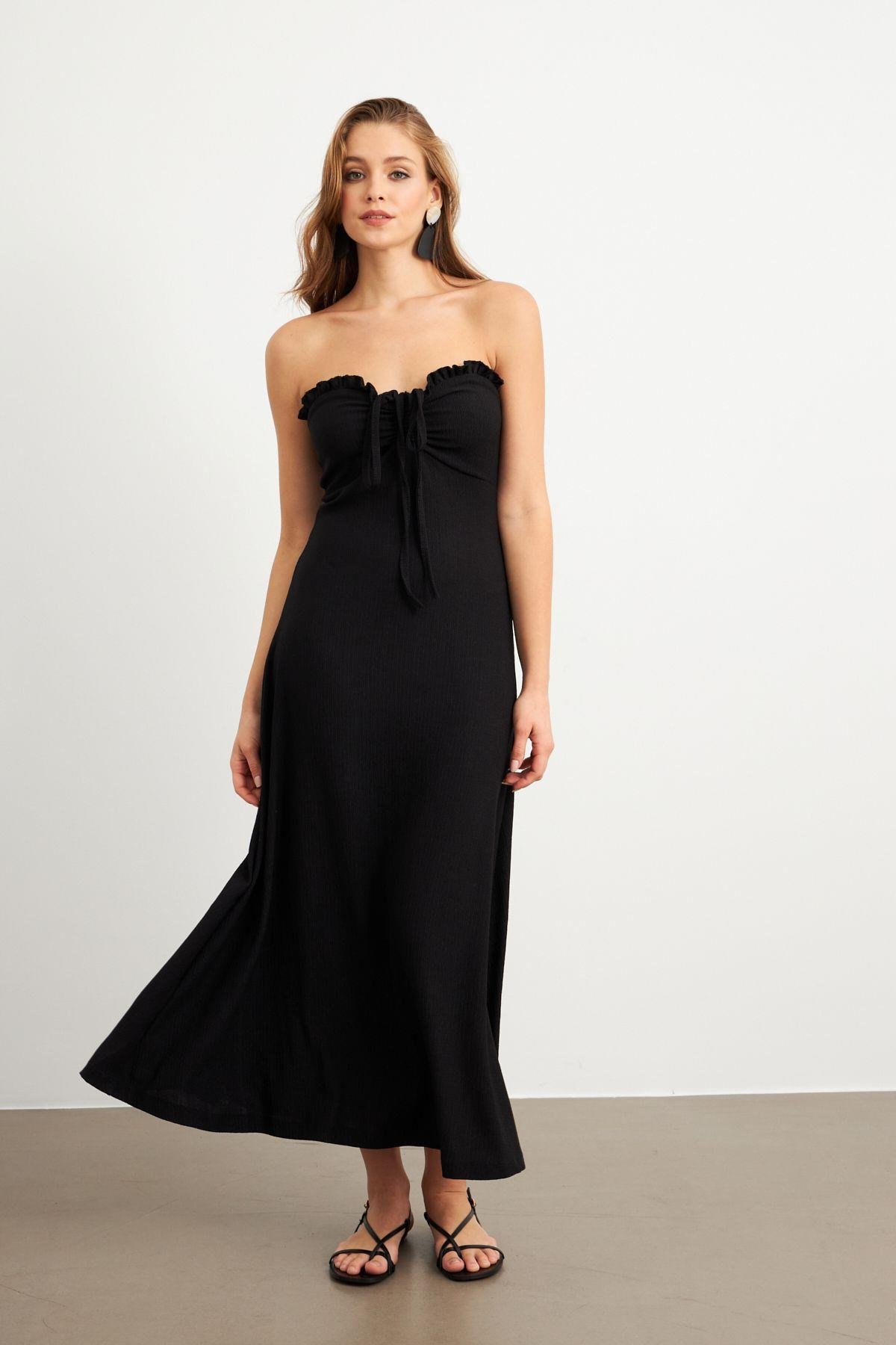 Kadın Siyah Büzgülü Bürümcük Midi Elbise EY3096