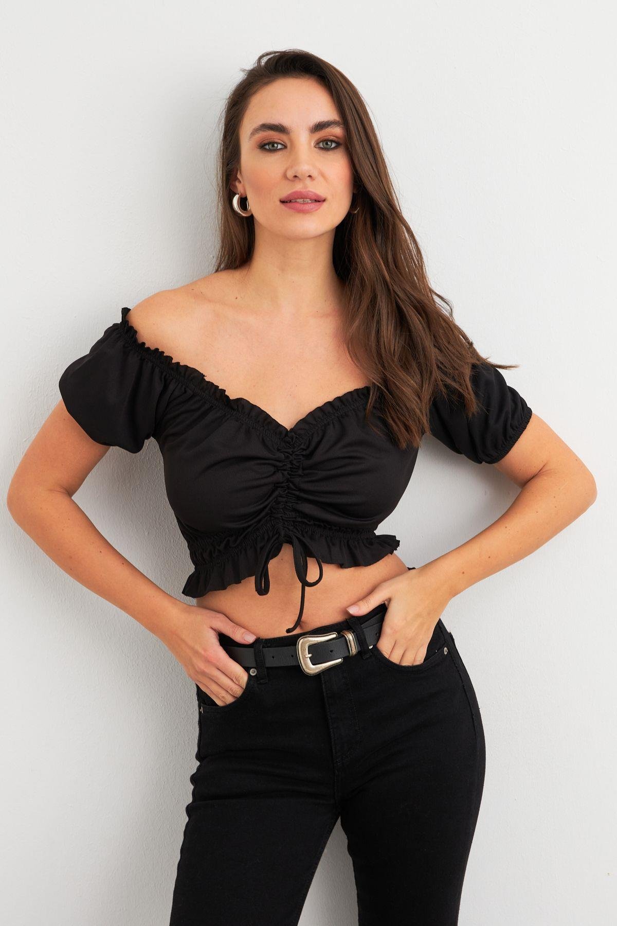 Kadın Siyah Büzgülü Crop Bluz ELT1680