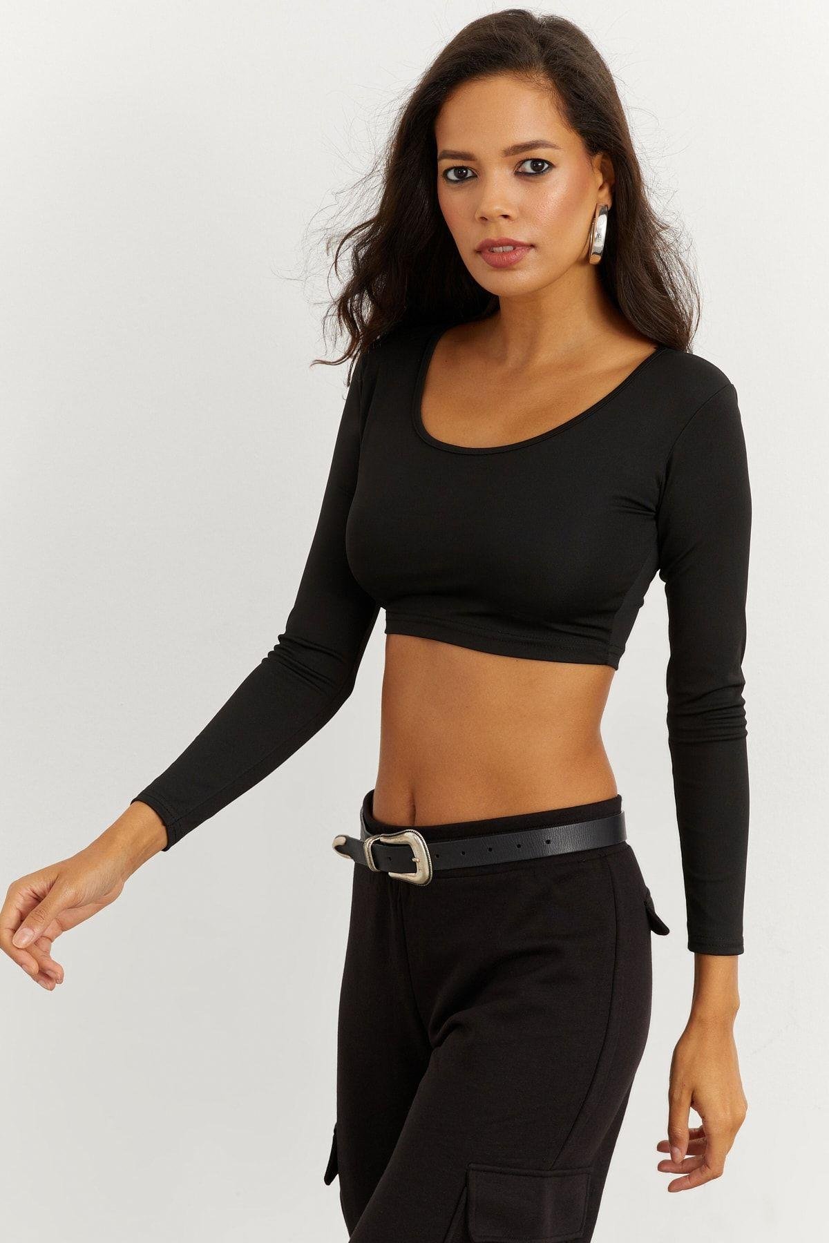 Kadın Siyah Crop Bluz CG261