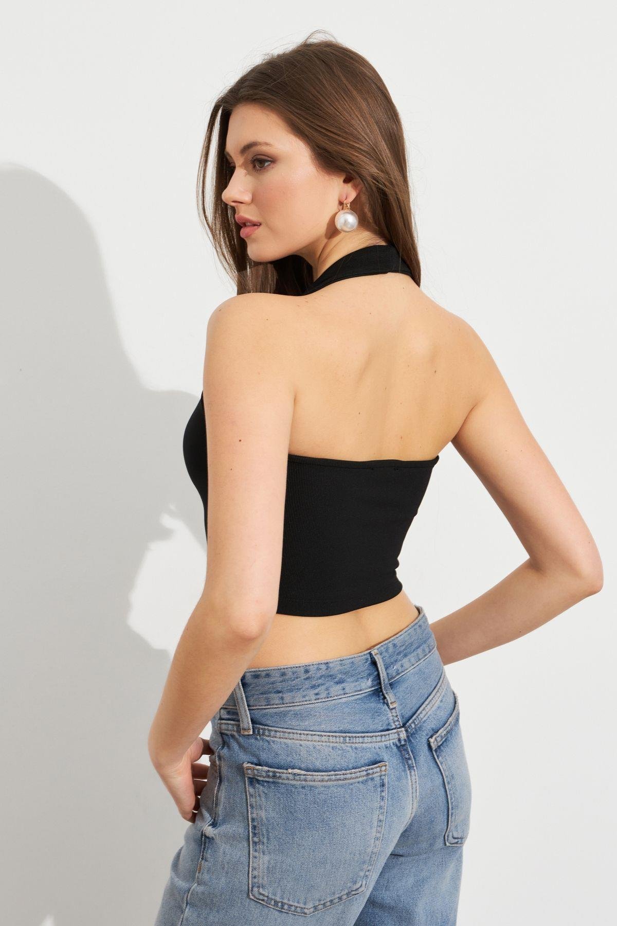 Kadın Siyah Crop Bluz SE18