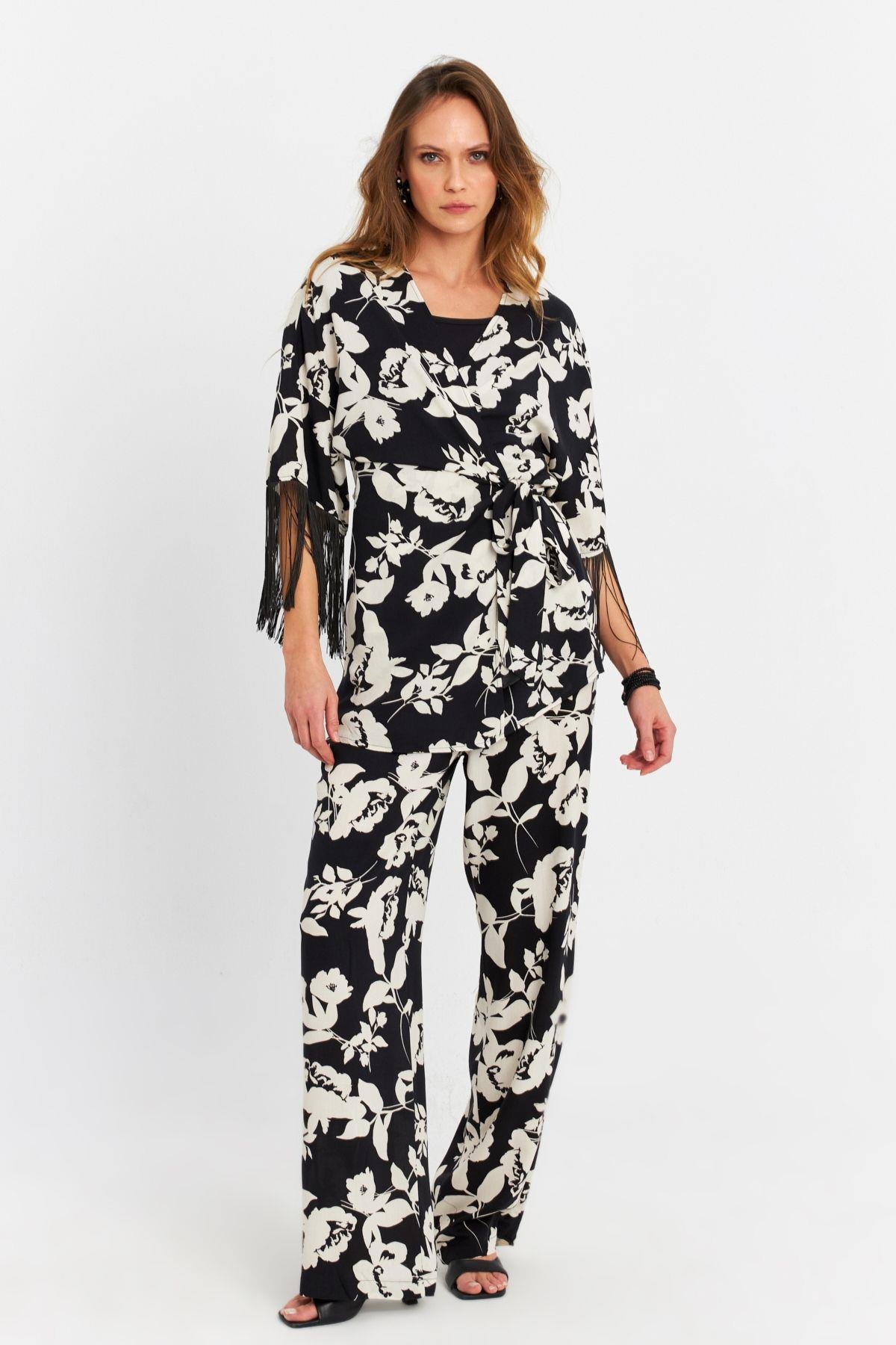 Kadın Siyah-Ekru Desenli Kimono Takım MELT1031