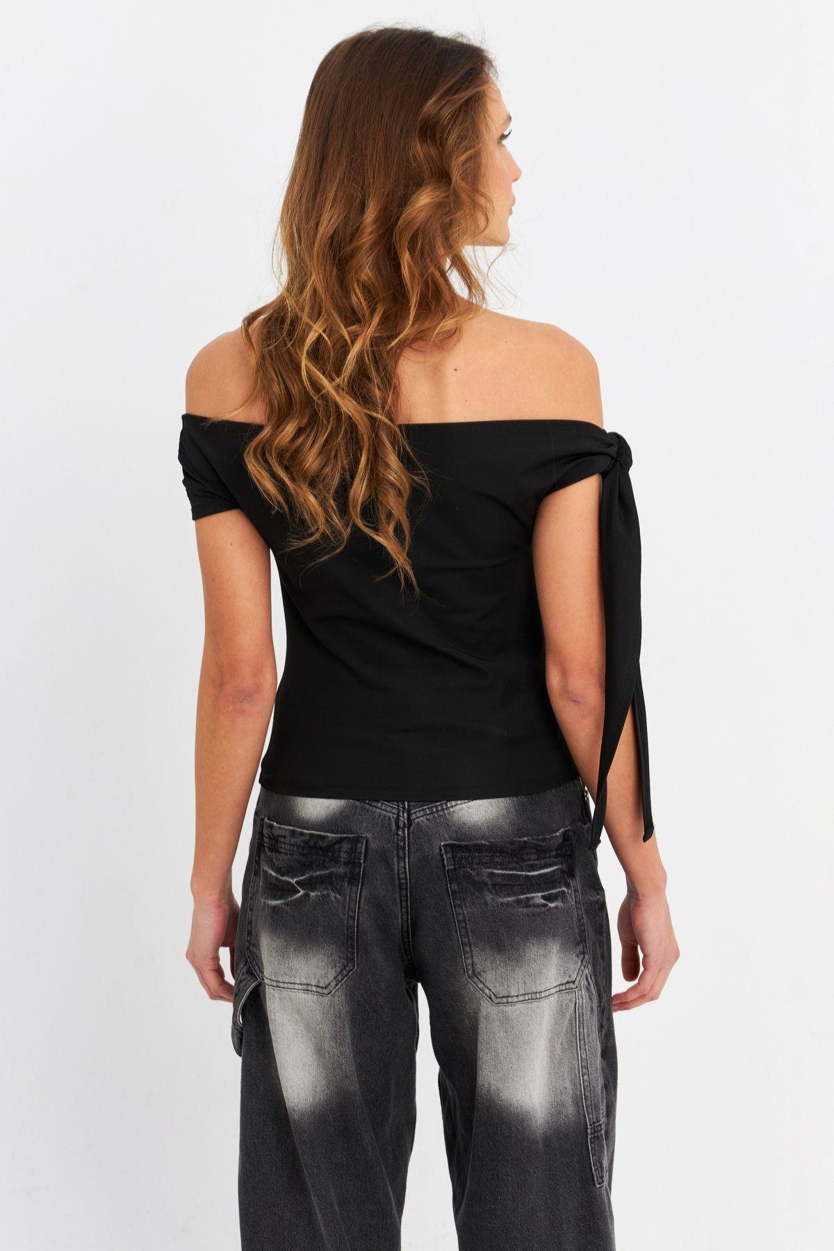 Kadın Siyah Fiyonklu Crop Bluz SDY1247