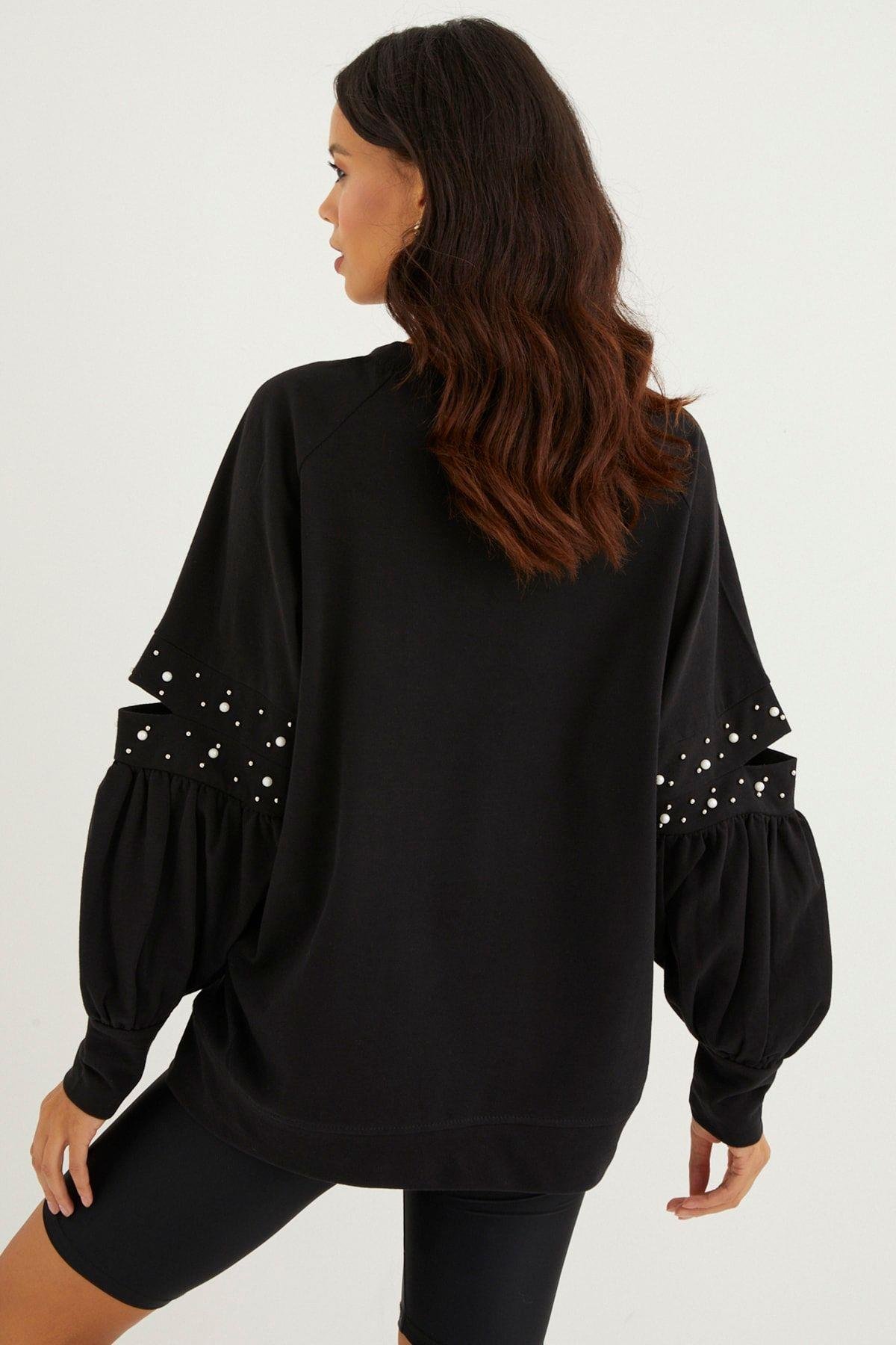 Kadın Siyah İncili Kol Detaylı Sweatshirt PKA400