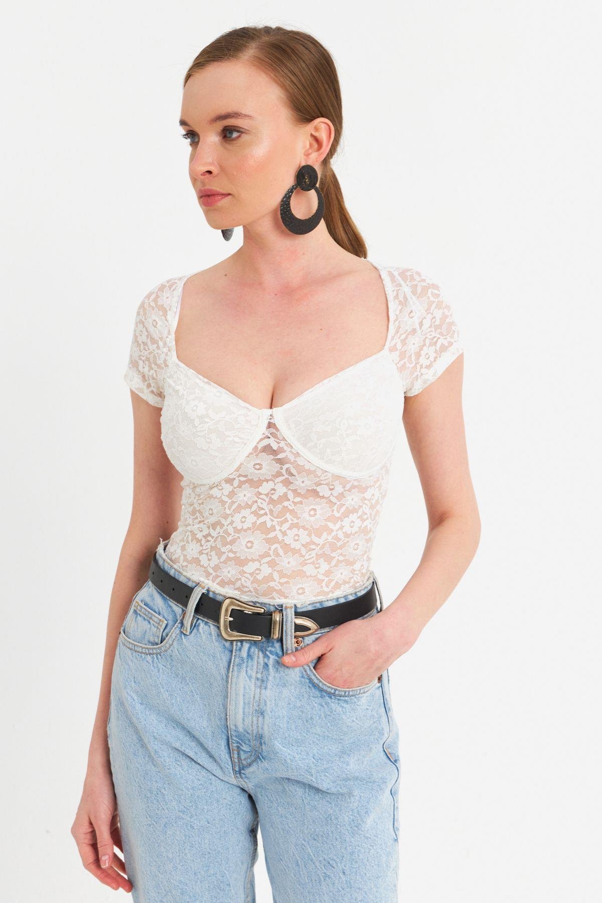 Kadın Siyah Kalp Yaka Tül Crop Bluz TPG05