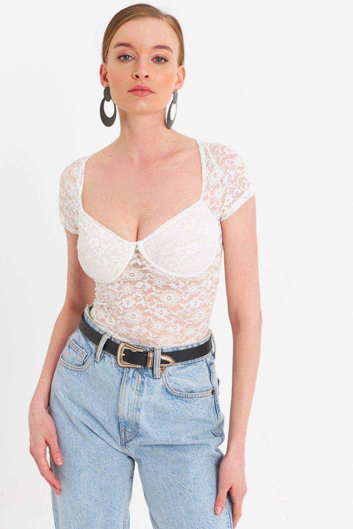 Kadın Siyah Kalp Yaka Tül Crop Bluz TPG05